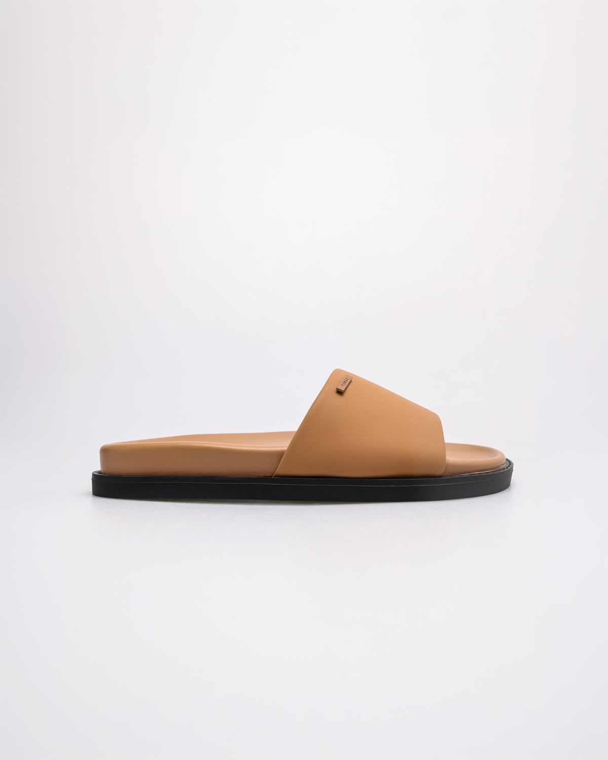 #color_camel