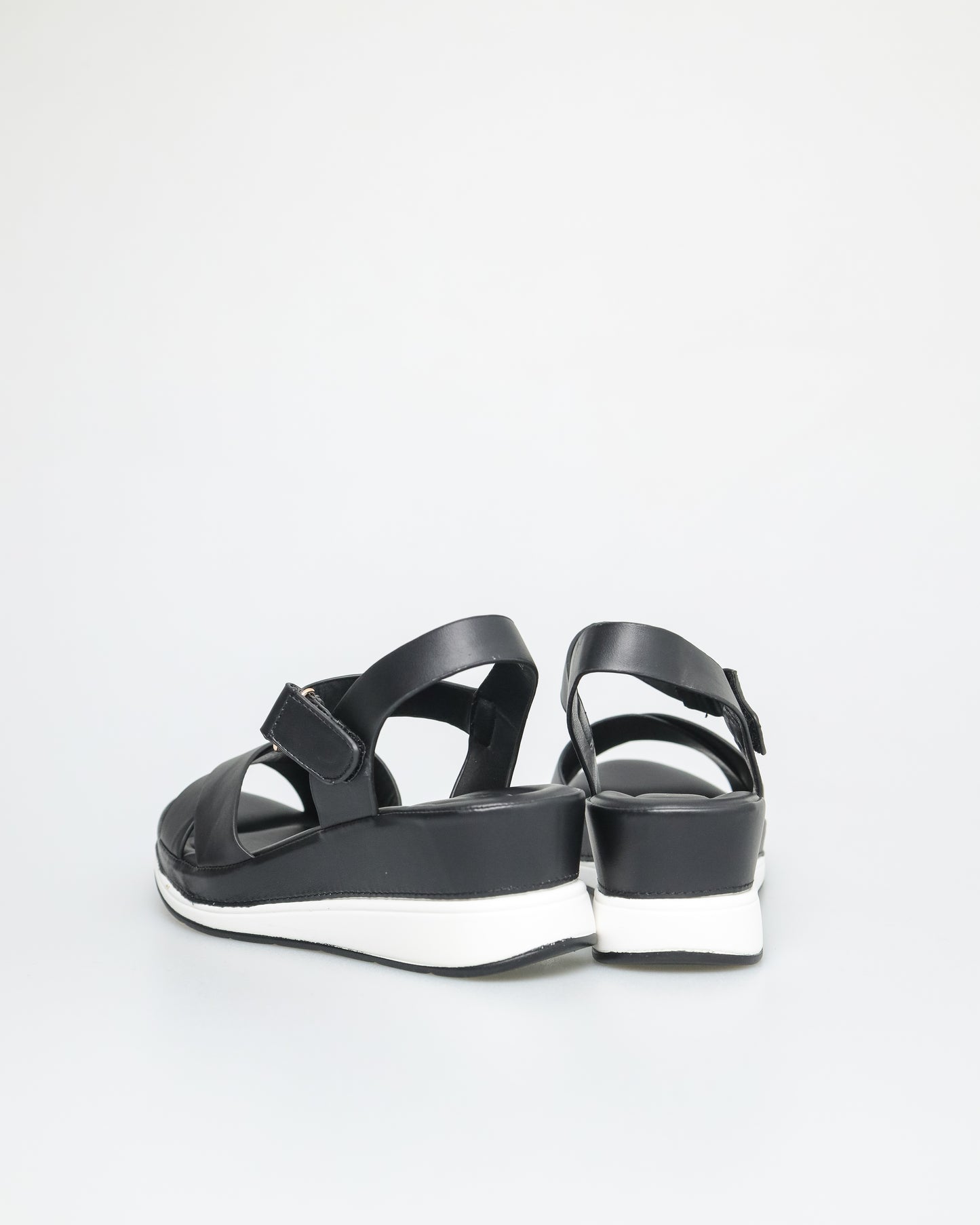Tomaz NN194 Ladies Double Strap Sandals (Black)