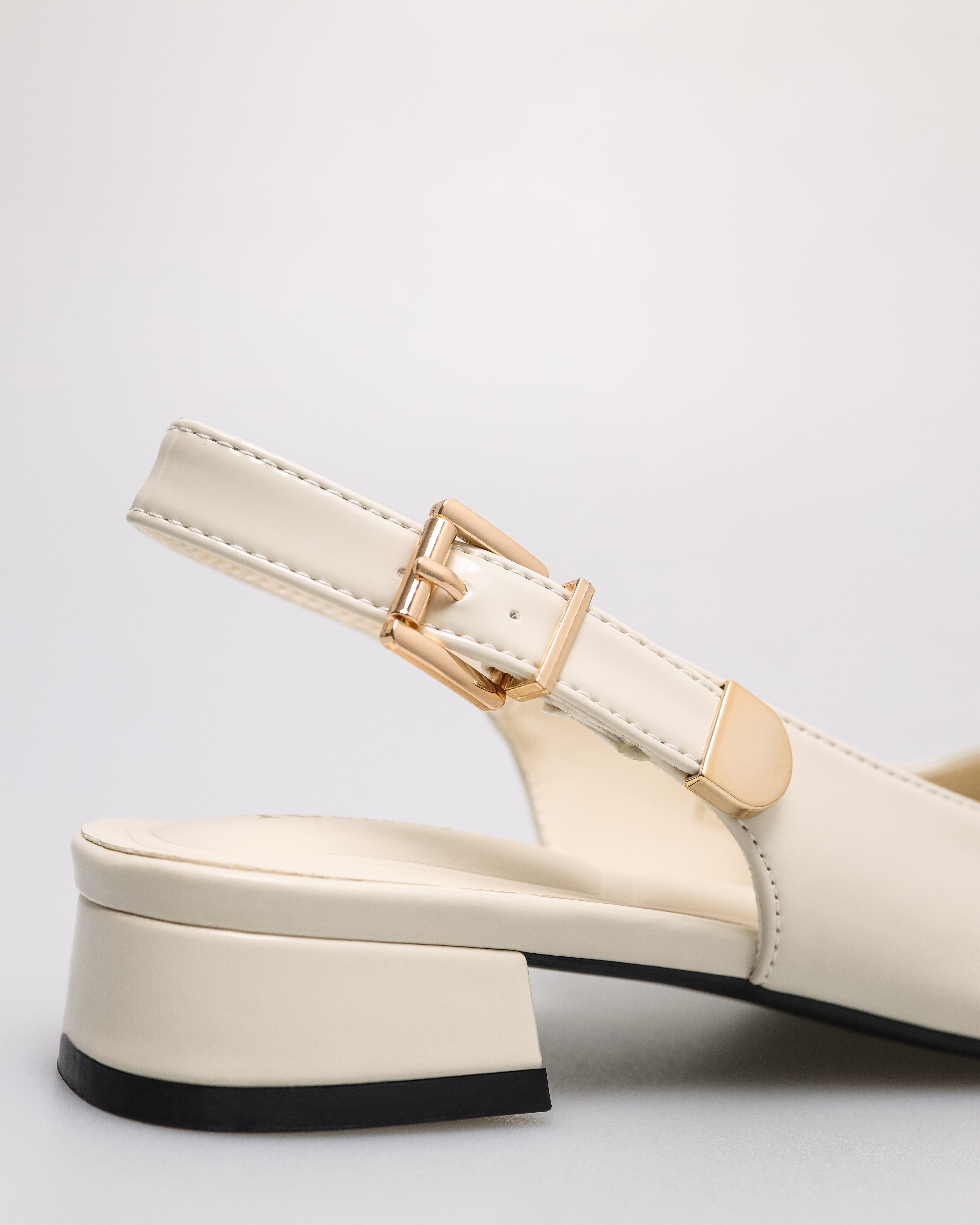 Tomaz FL095 Ladies Grace Slingback Low Heels (Ivory)