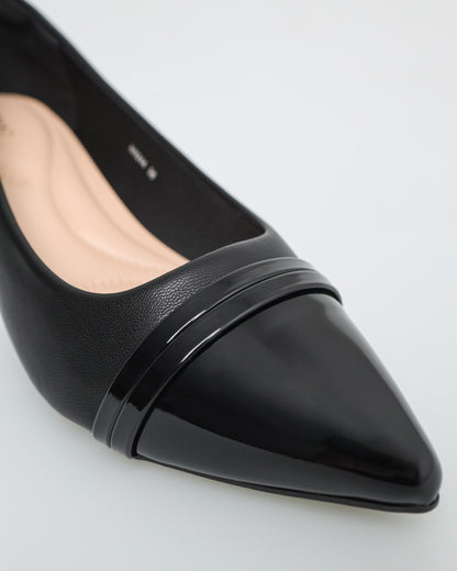 Tomaz NN244 Ladies Pointy Kitten Heels (Black)