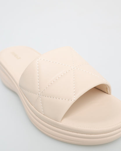 Tomaz NN189 Ladies Open Toe Quilted Sandals (Cream)