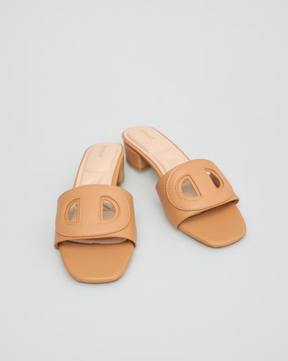 Tomaz NN208 Ladies Slide Low Heels (Camel)