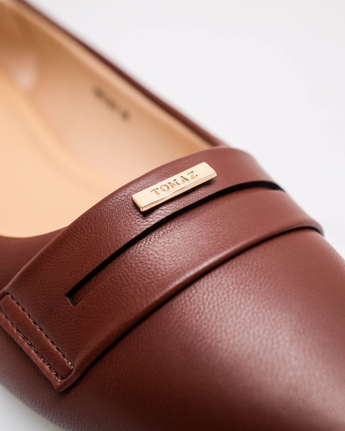 #color_brown