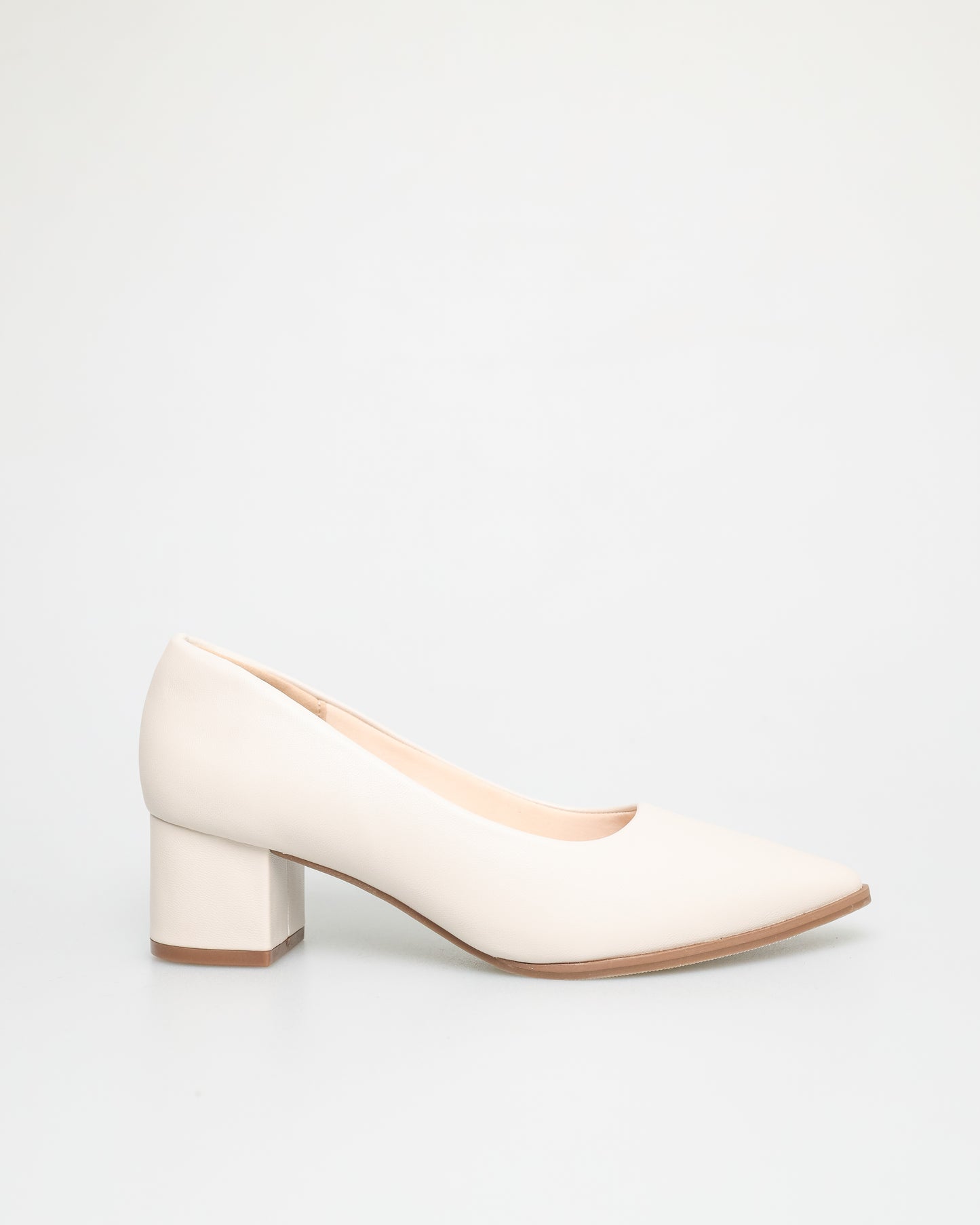 Tomaz NN245 Ladies Pointy Block Heels (Cream)