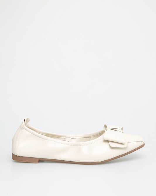 Tomaz NN250 Ladies Ribbon Ballerina Scrunched Flat (Cream)