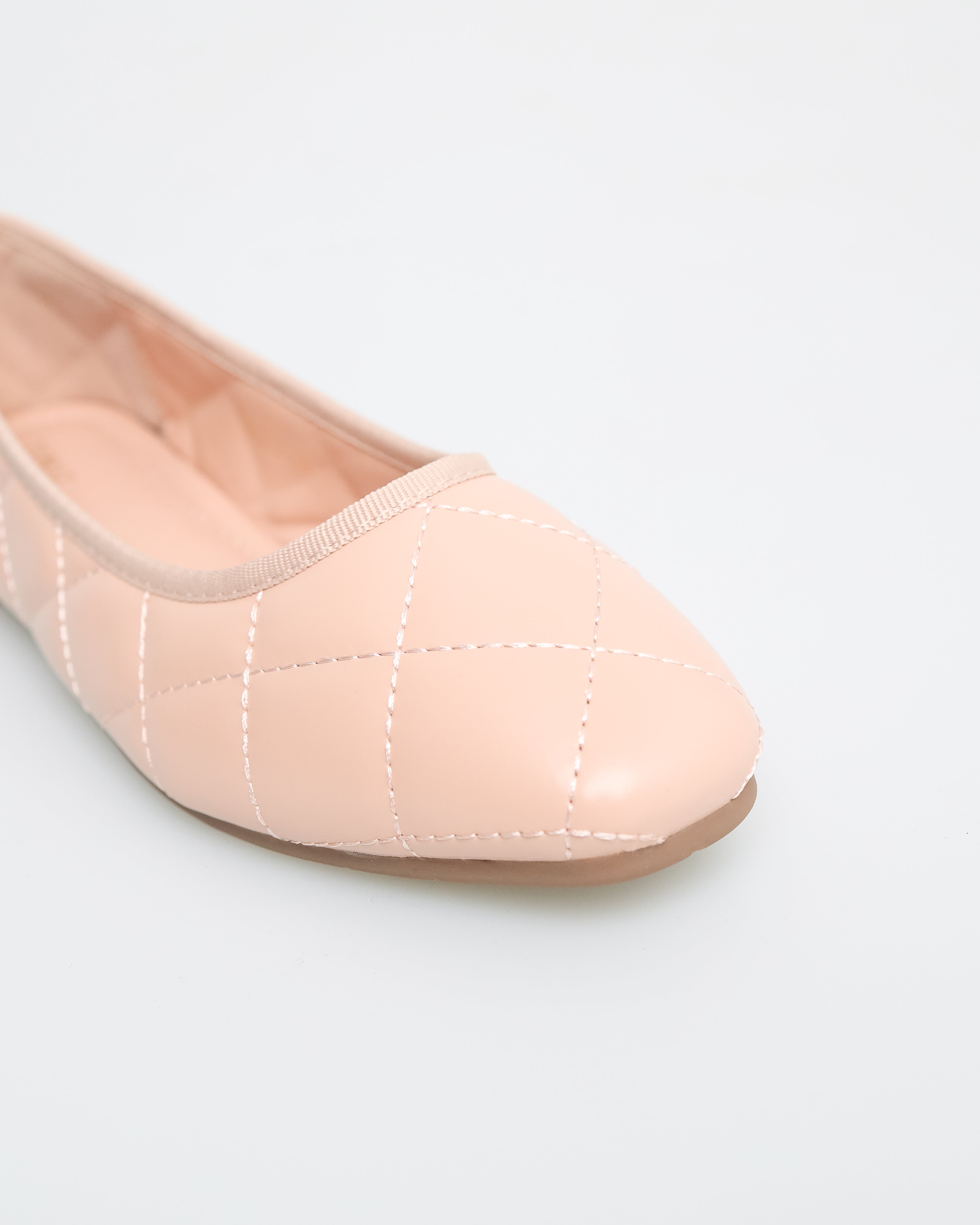 Tomaz NN252 Ladies Quilted Ballerina Flat (Nude)