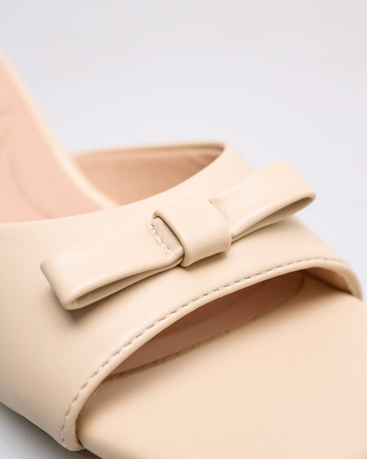#color_beige