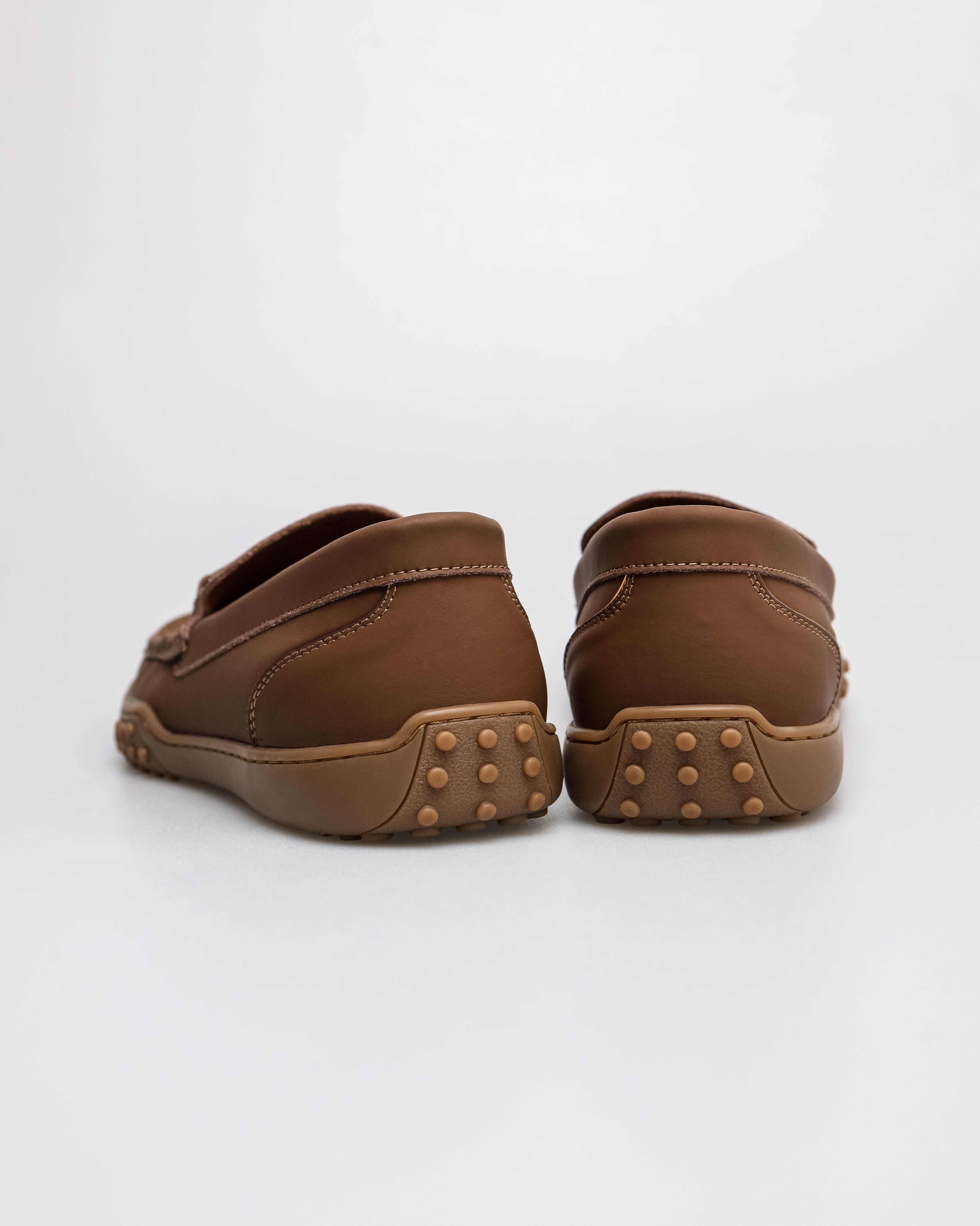 【Tyoah】 Men's Hudson Road Mid Lace-Up GORE-TEX Chukka Boot - Timberland