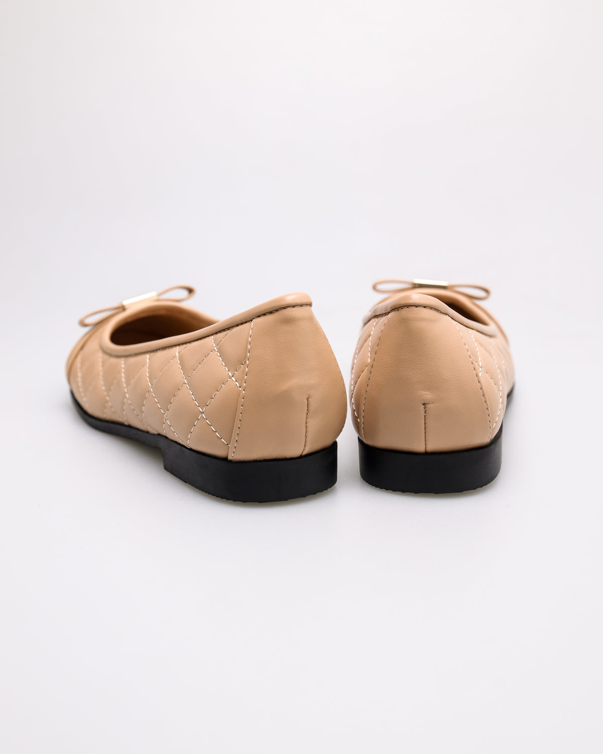 #color_black/beige