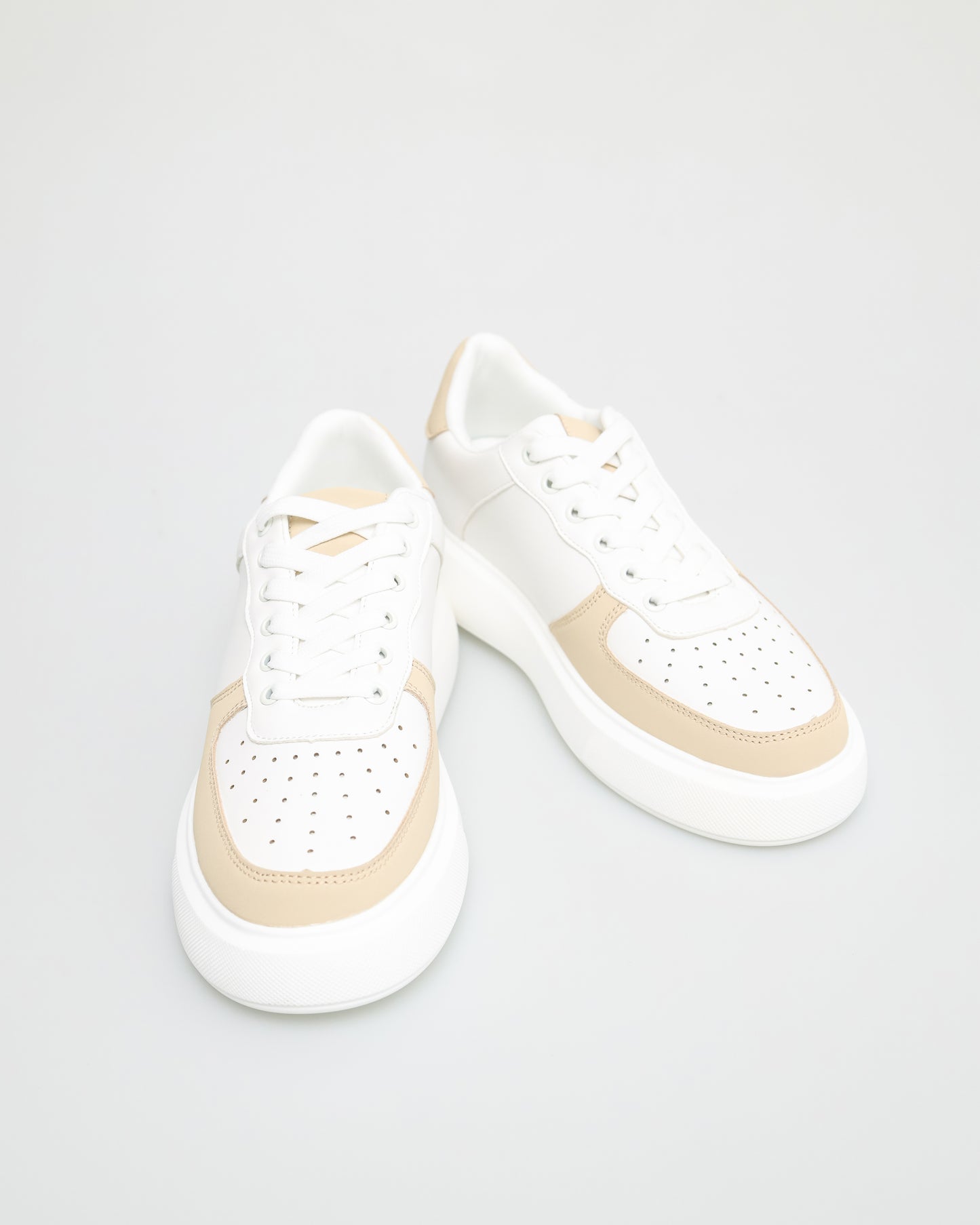 Tomaz YX152 Ladies Sneakers (White/Beige)