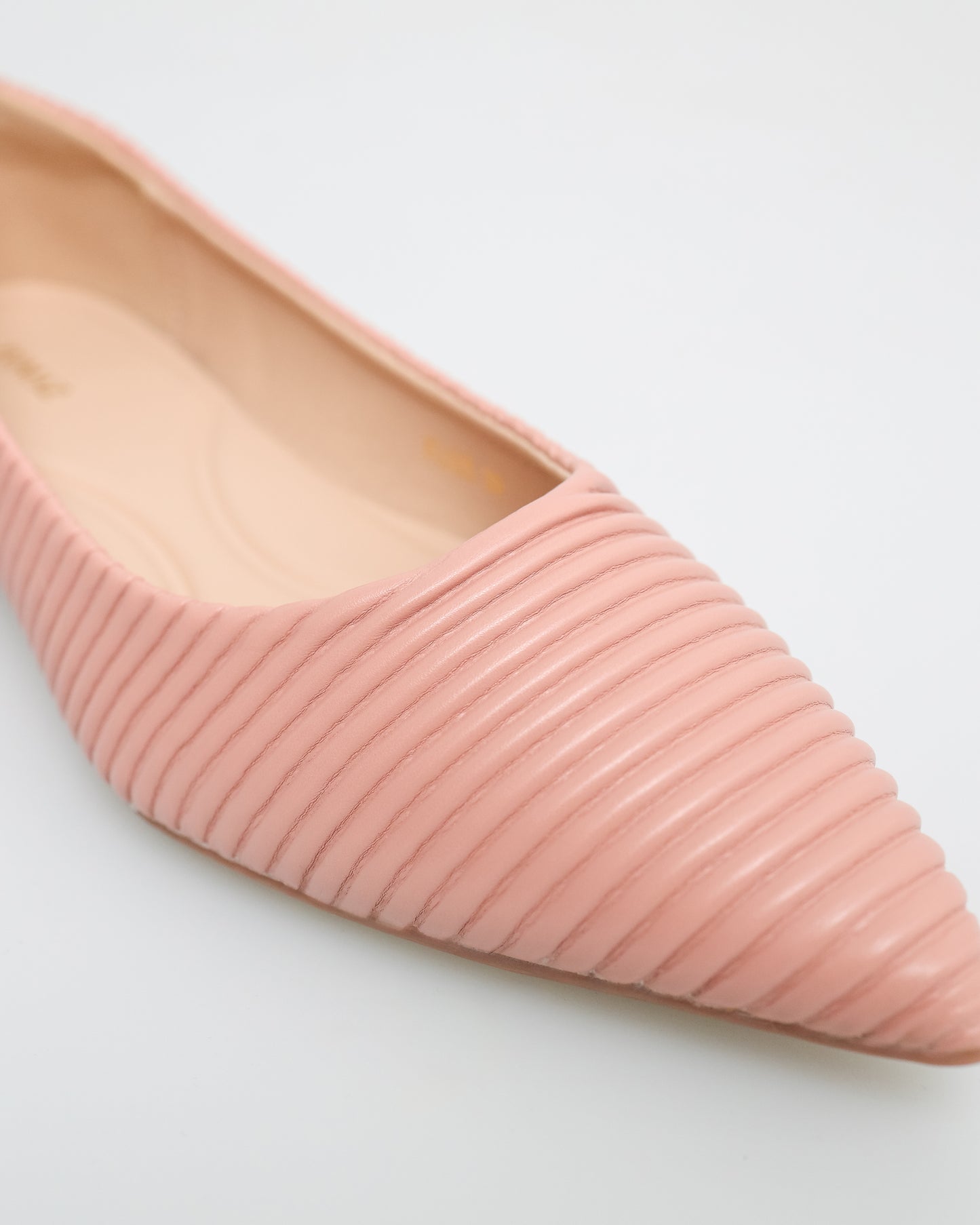 Tomaz FL028 Ladies Pointy Low Heels (Pink)