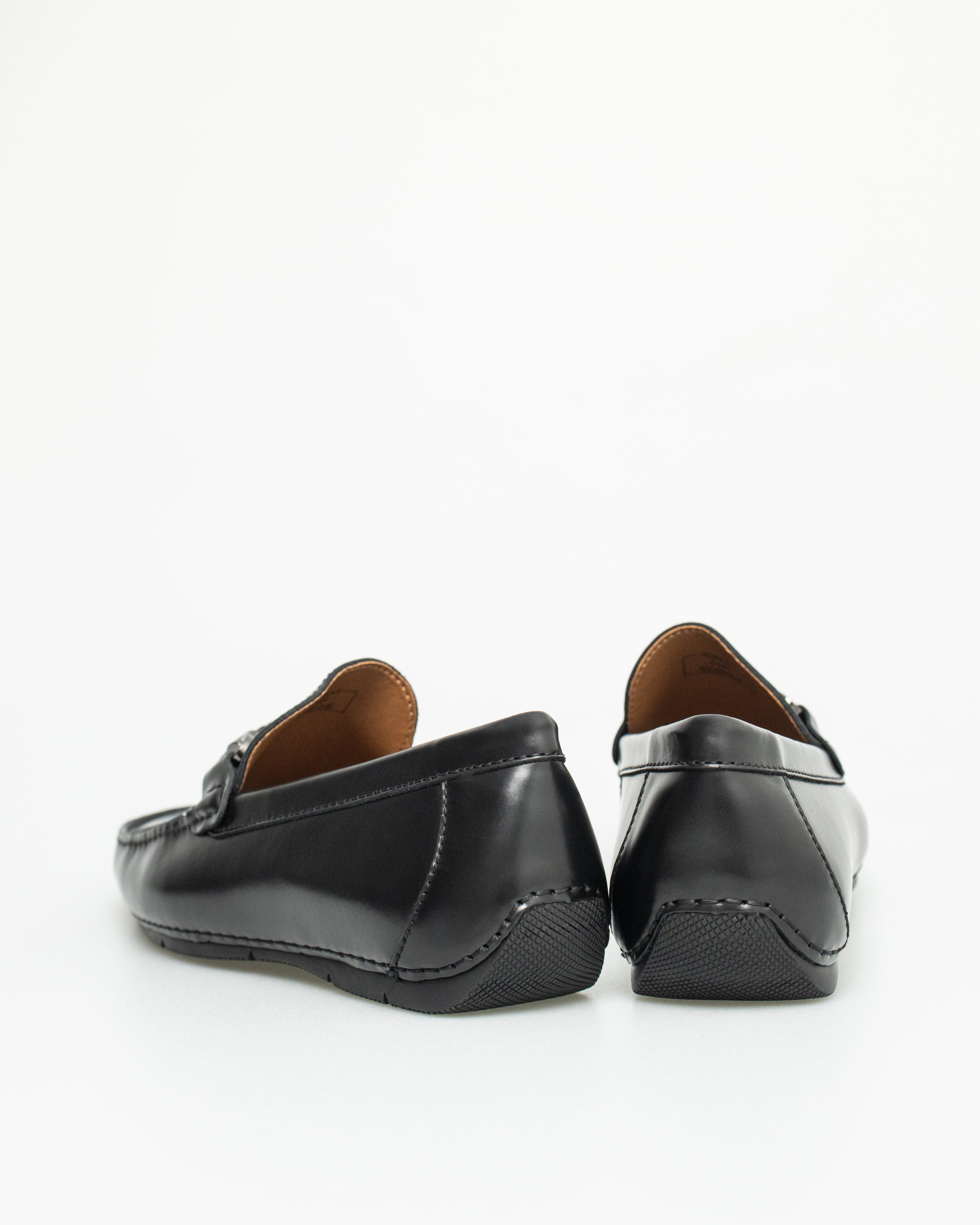 Tomaz BF483 Buckle Moccasins (Black)