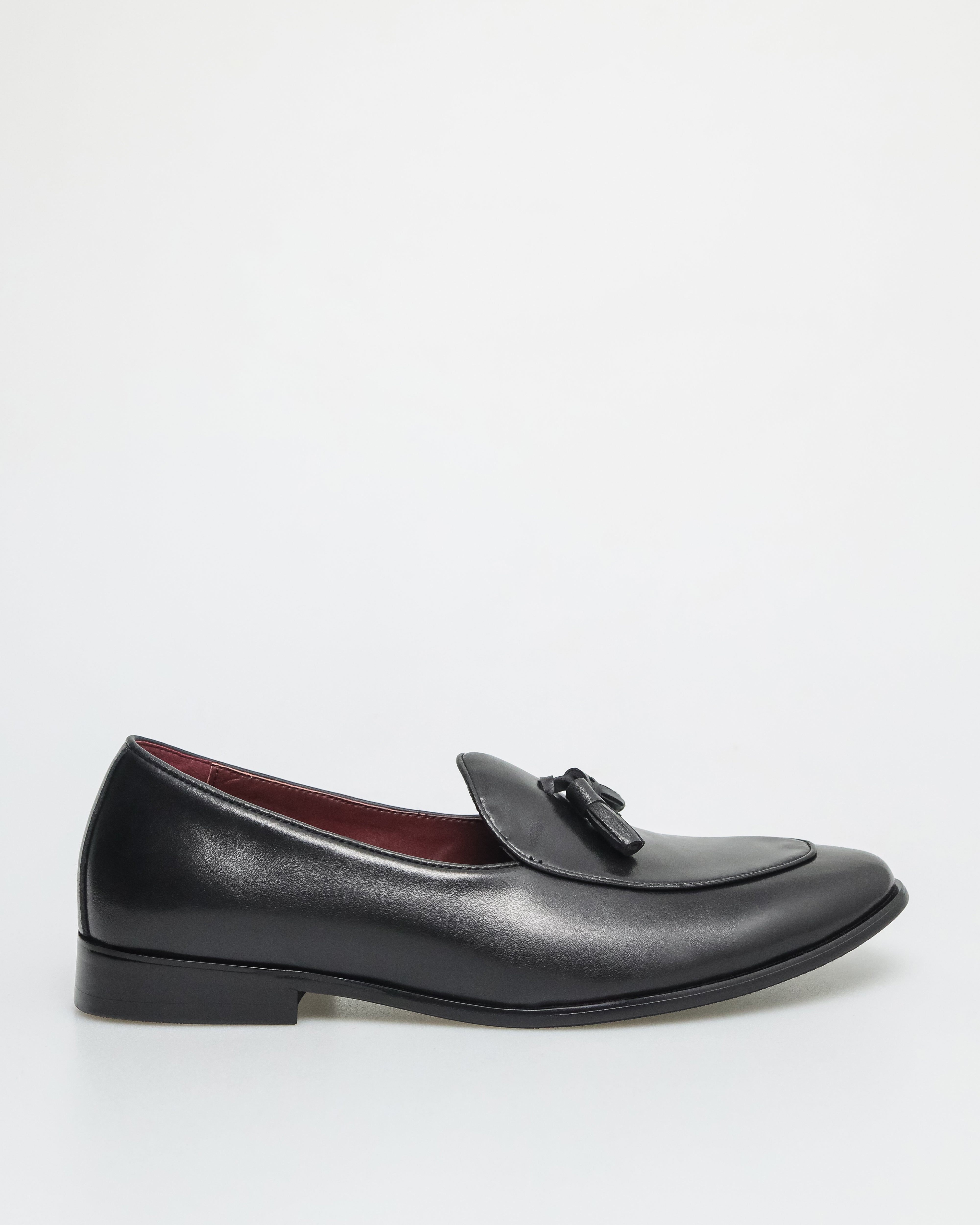 Tomaz HF074 Men's Luxe Gloss Tassle Loafers (Black)