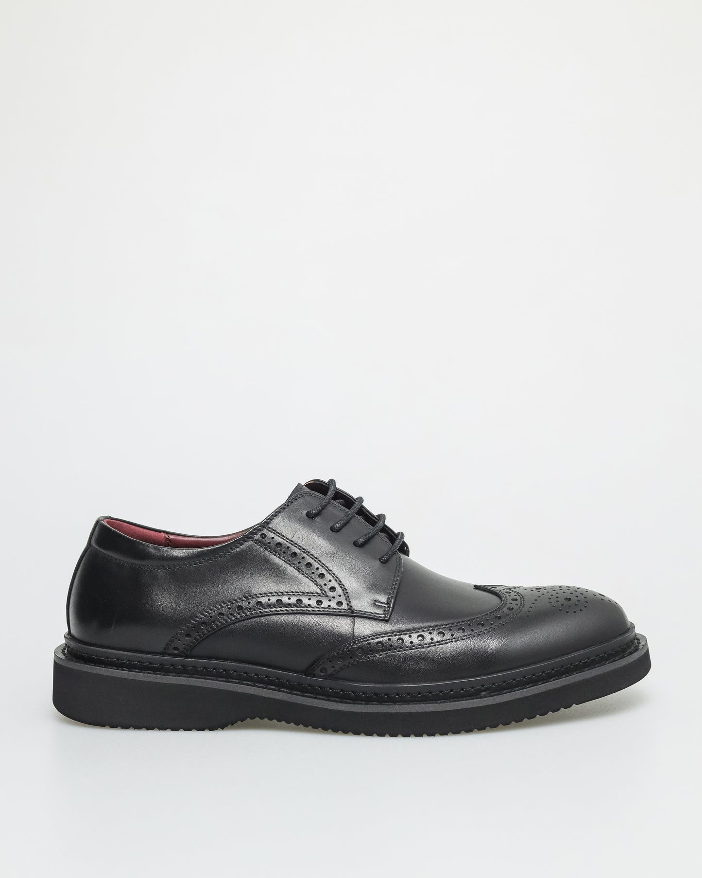 Tomaz HF078 Men's Classic Perforated Derby (Black)