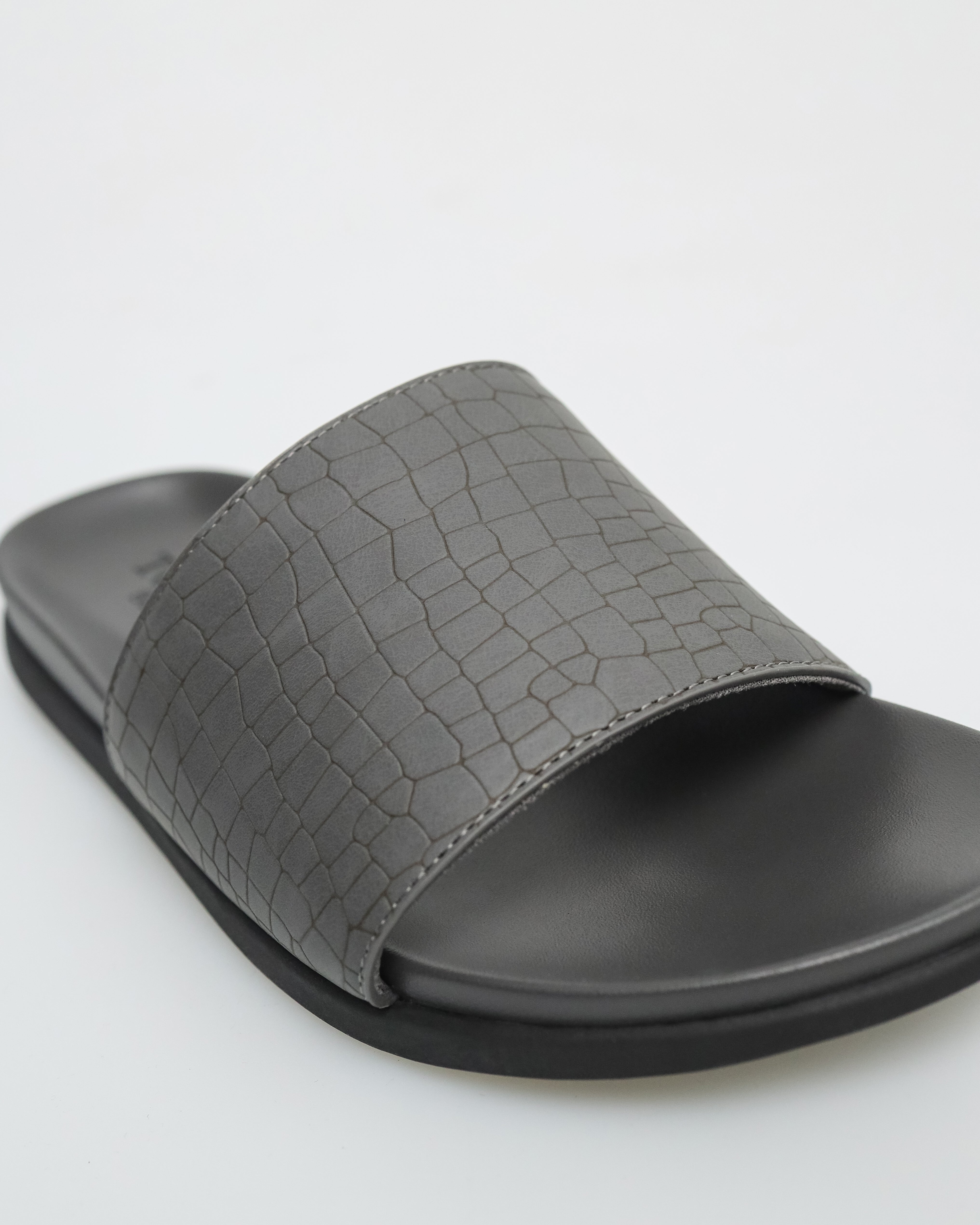 Tomaz C635 Men's Serene Slides (Grey)