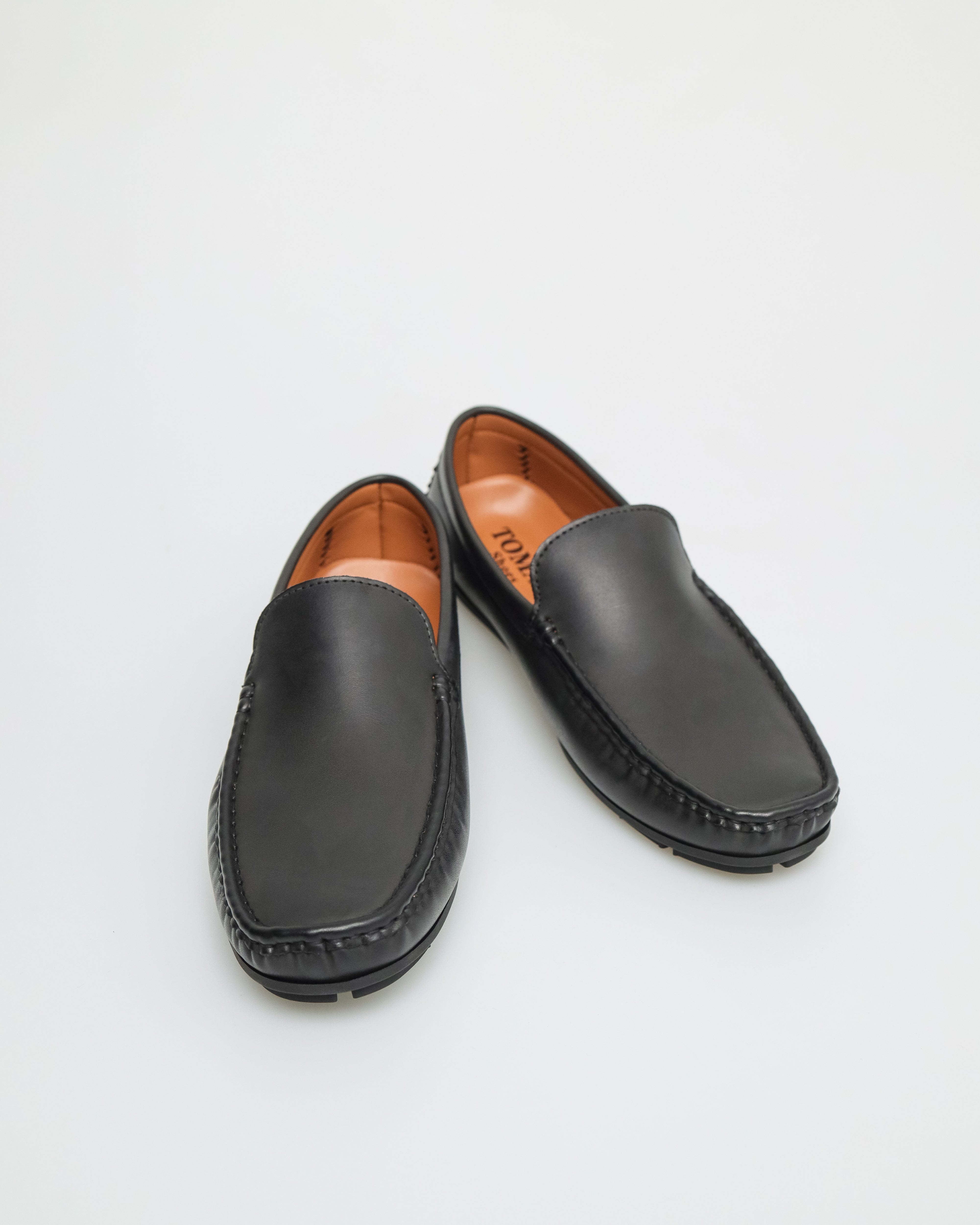 Tomaz C578 Men's Sovereign Moccasins (Black)