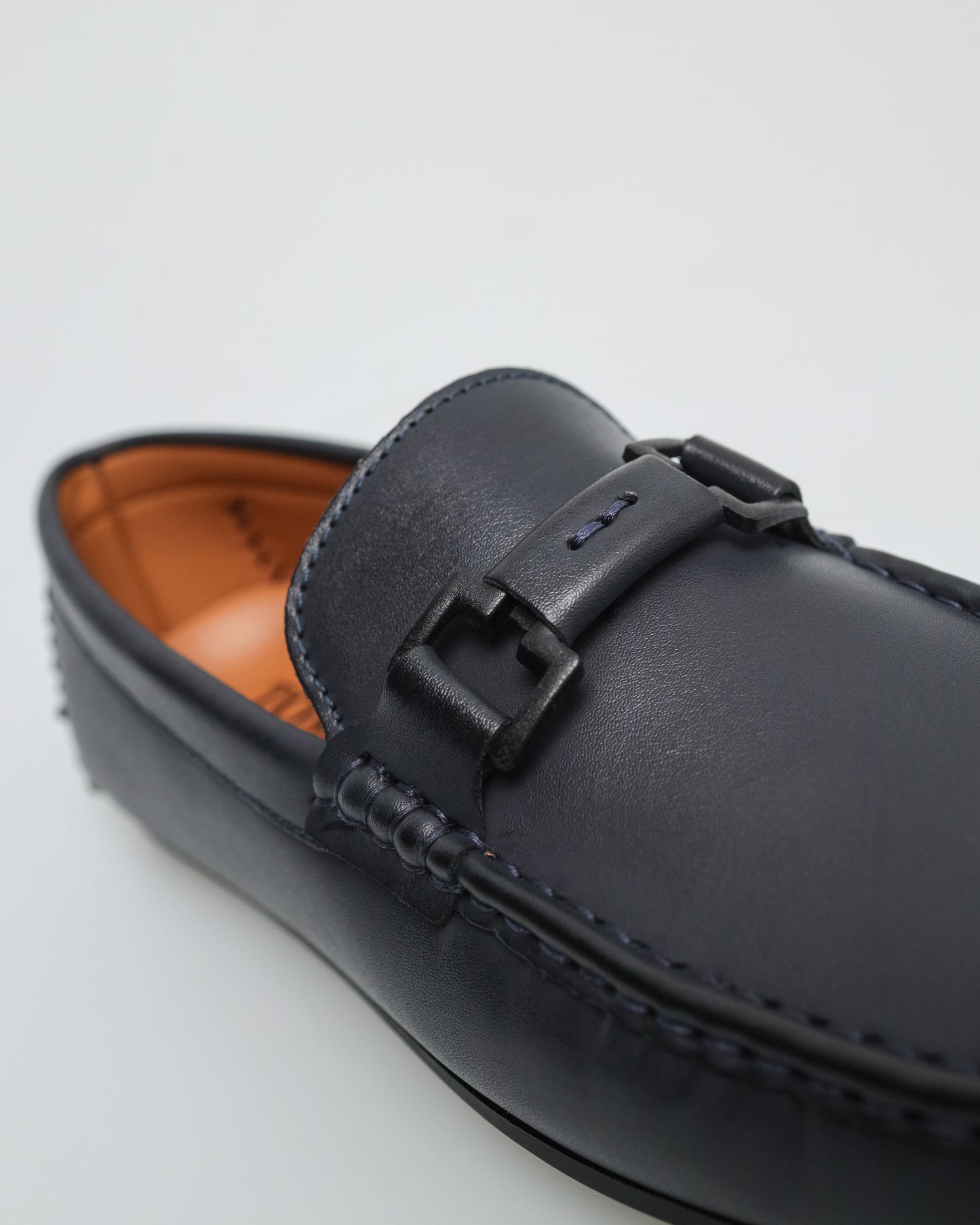 Tomaz C577 Men's Elegance Buckle Moccasins (Navy)