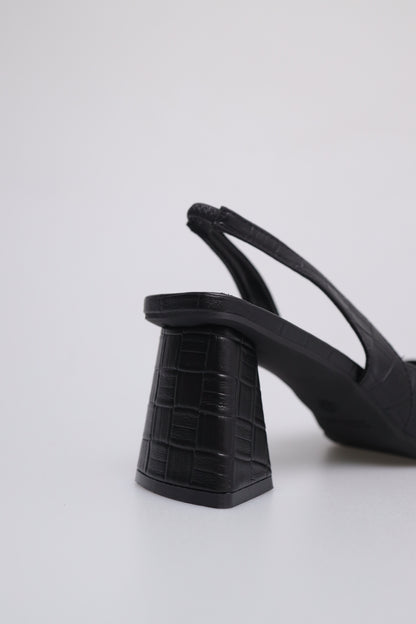 Tomaz FL046 Ladies Pointed Toe Slingback Heels (Black)