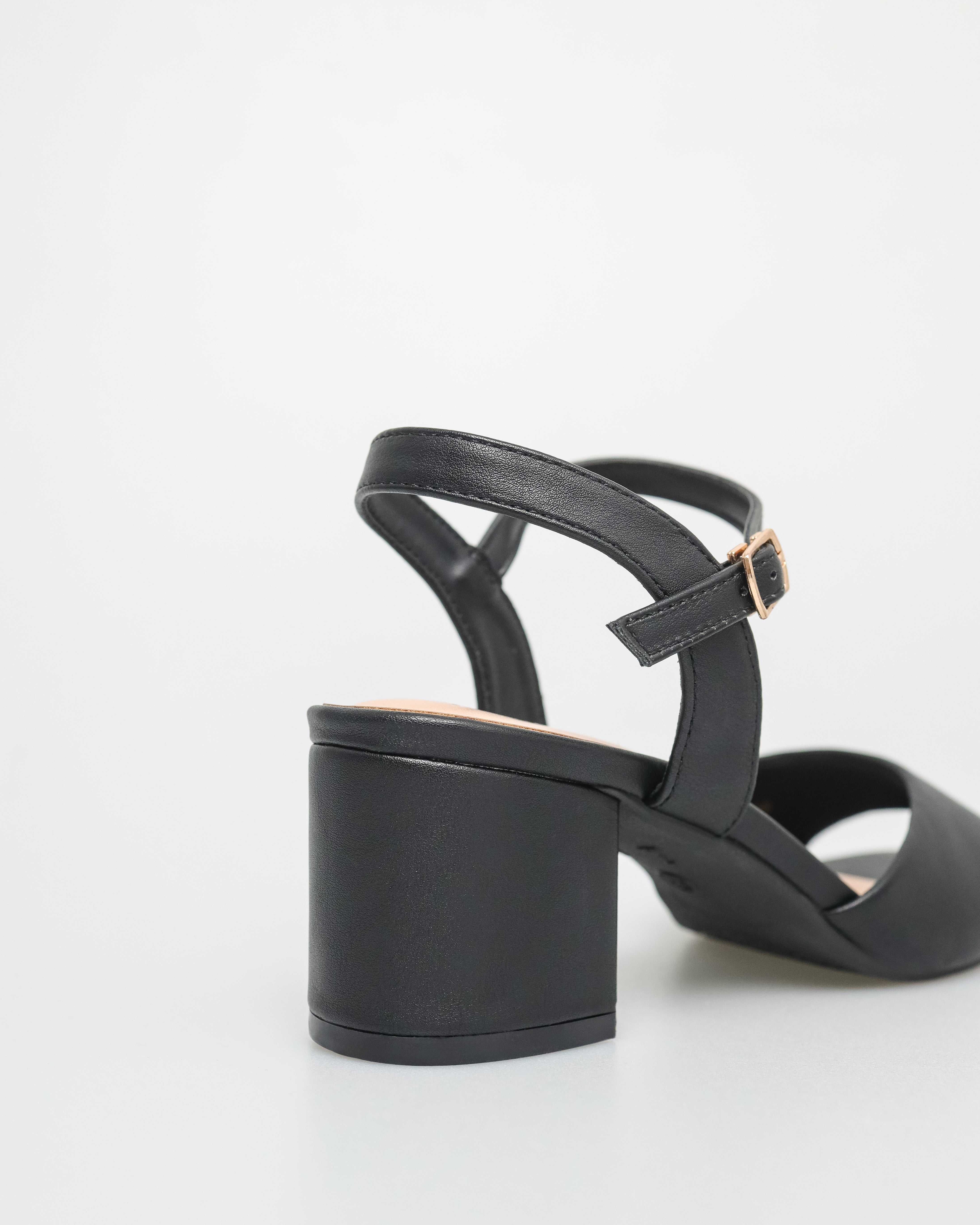 Tomaz NN319 Ladies Strap Heels (Black)