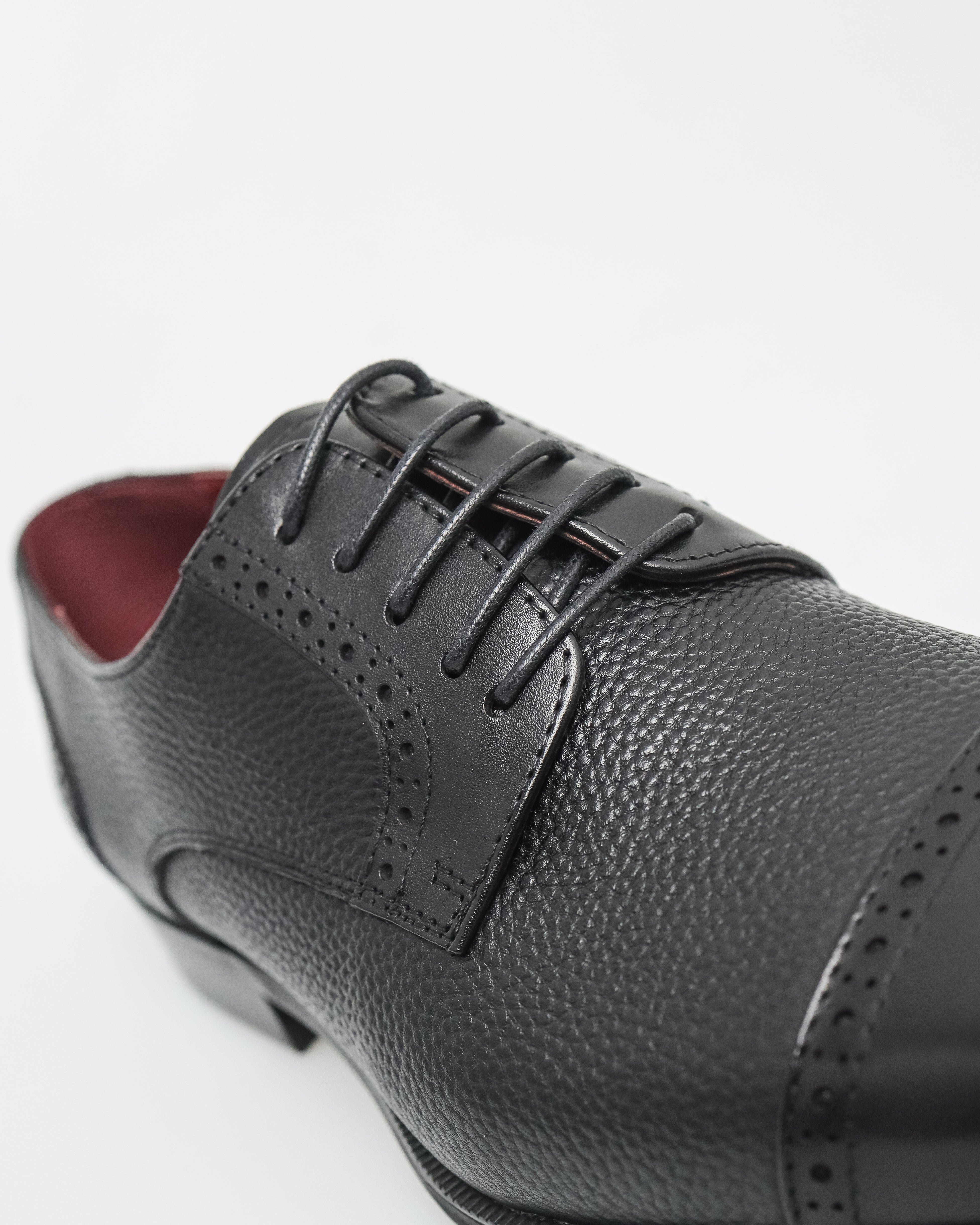 Tomaz HF079 Men's Elegante Brogue Derby (Black)