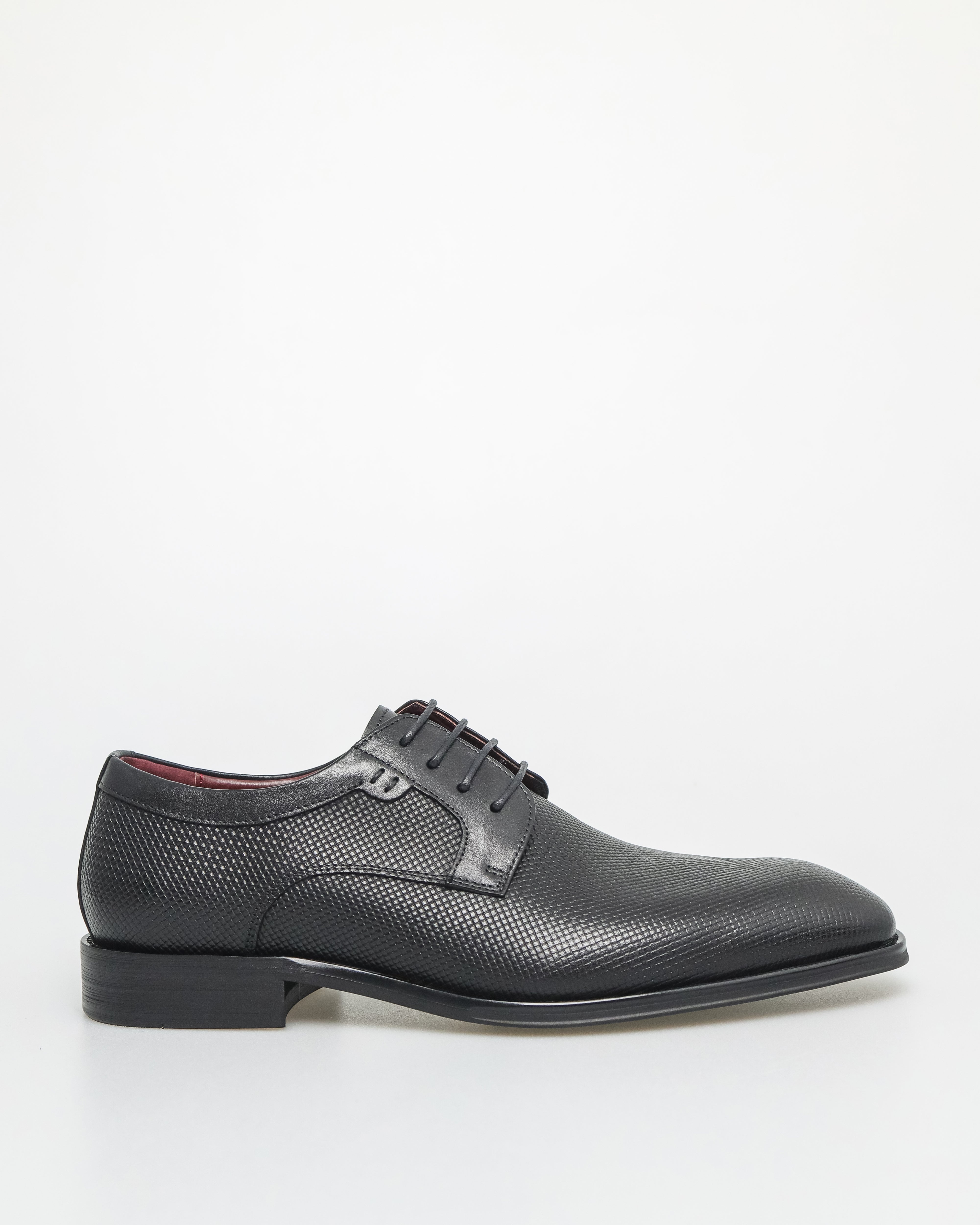 Tomaz HF084 Men's Classic Textured Derby (Black)