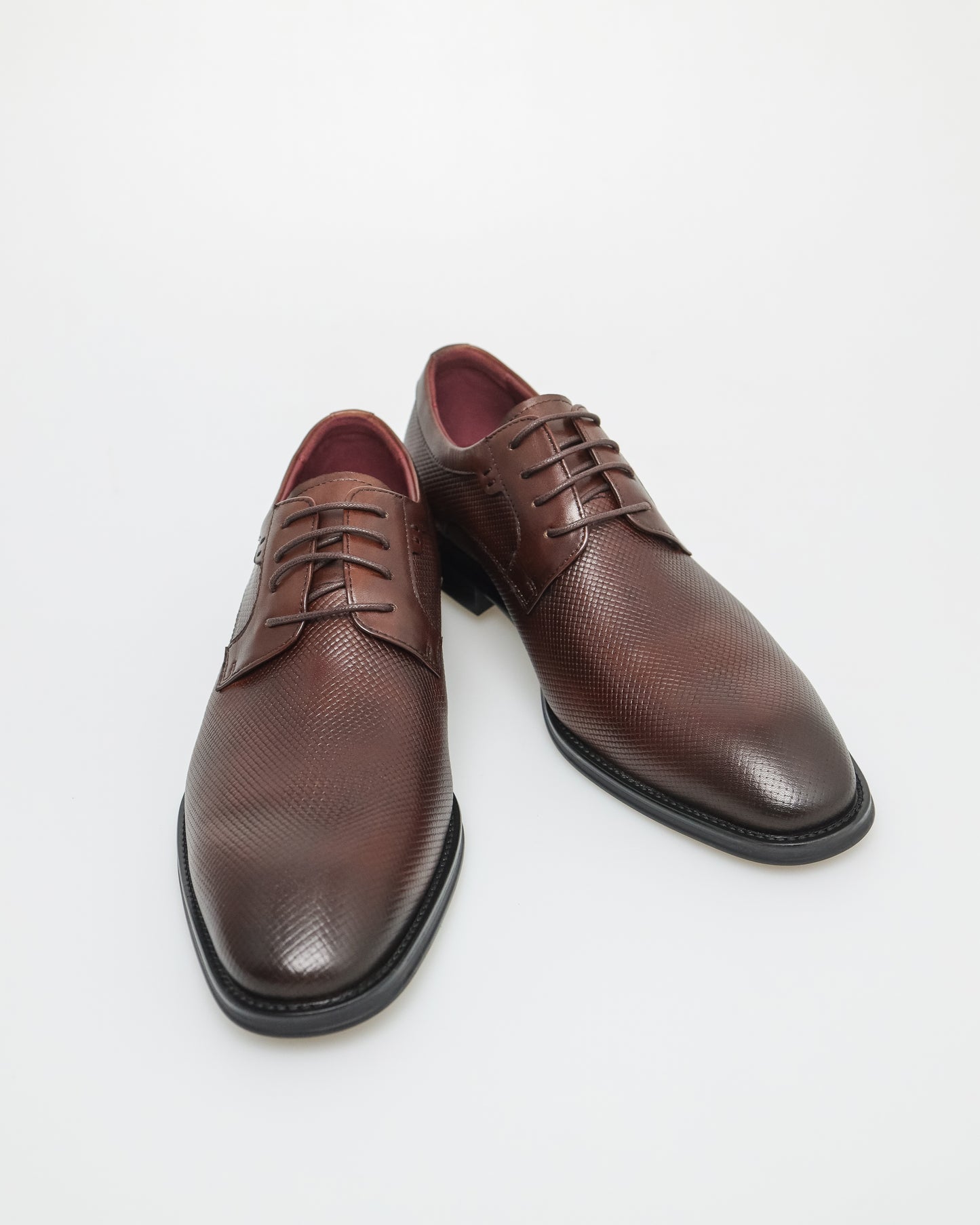 Tomaz HF084 Men's Classic Textured Derby (Coffee)