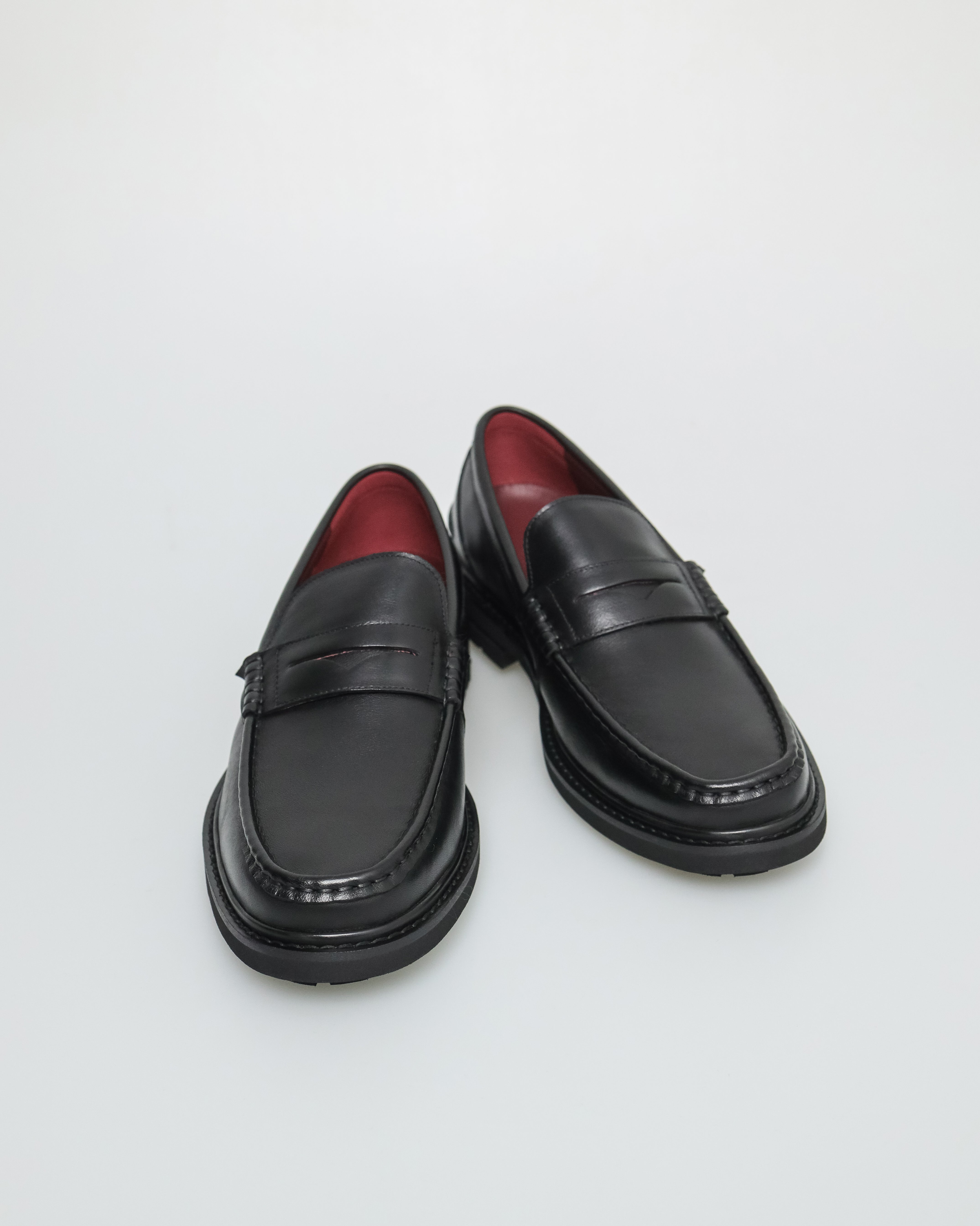 Tomaz HF088 Men's Cobblestone Classic Loafer (Black)