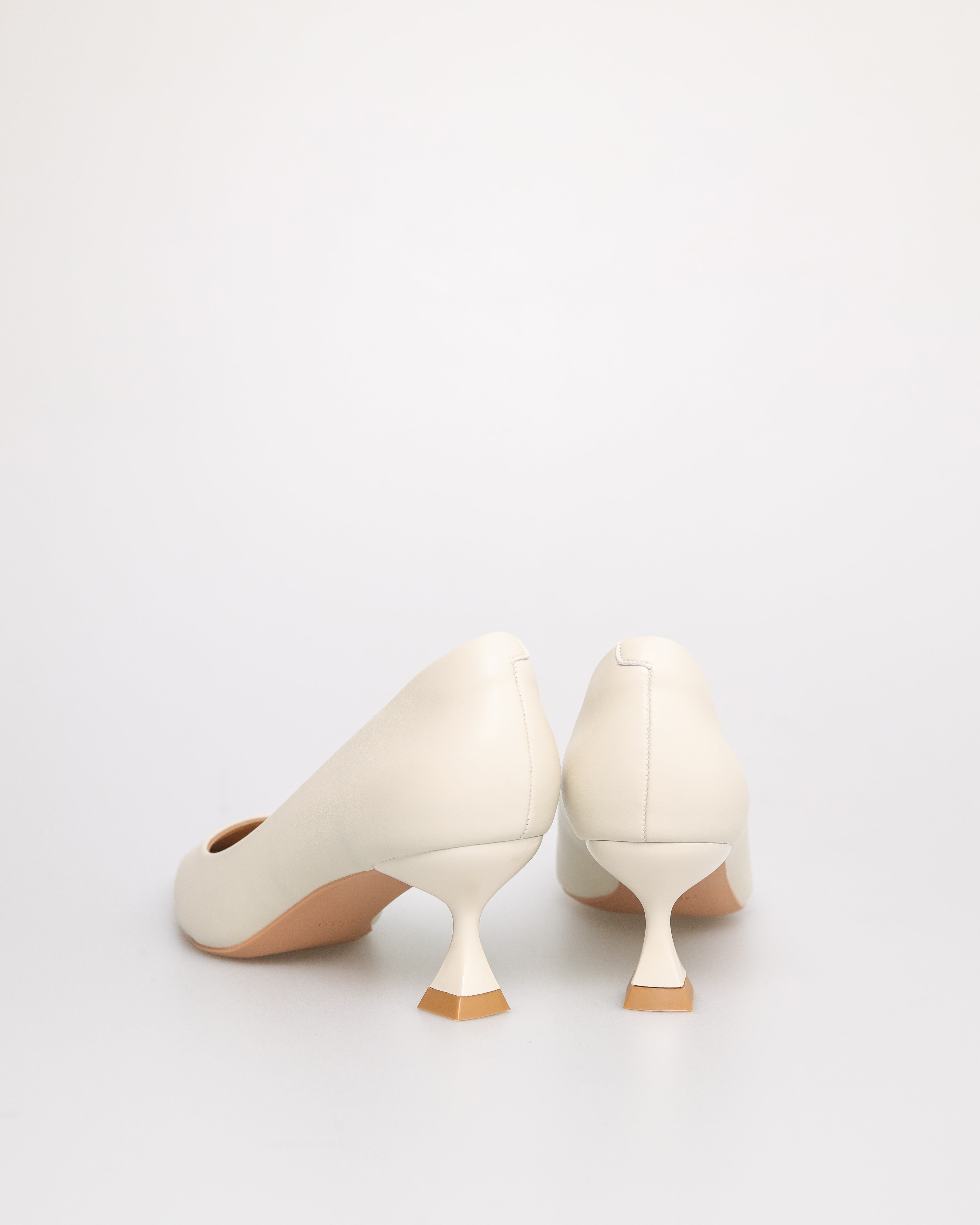 Tomaz FL070 Ladies Glossy Low  Heels (Cream)