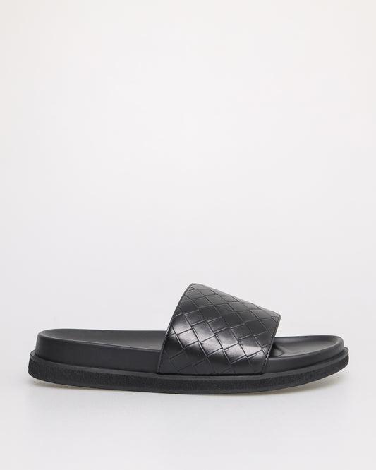 Tomaz C651 Men's Quilted Slide Sandal (Black)