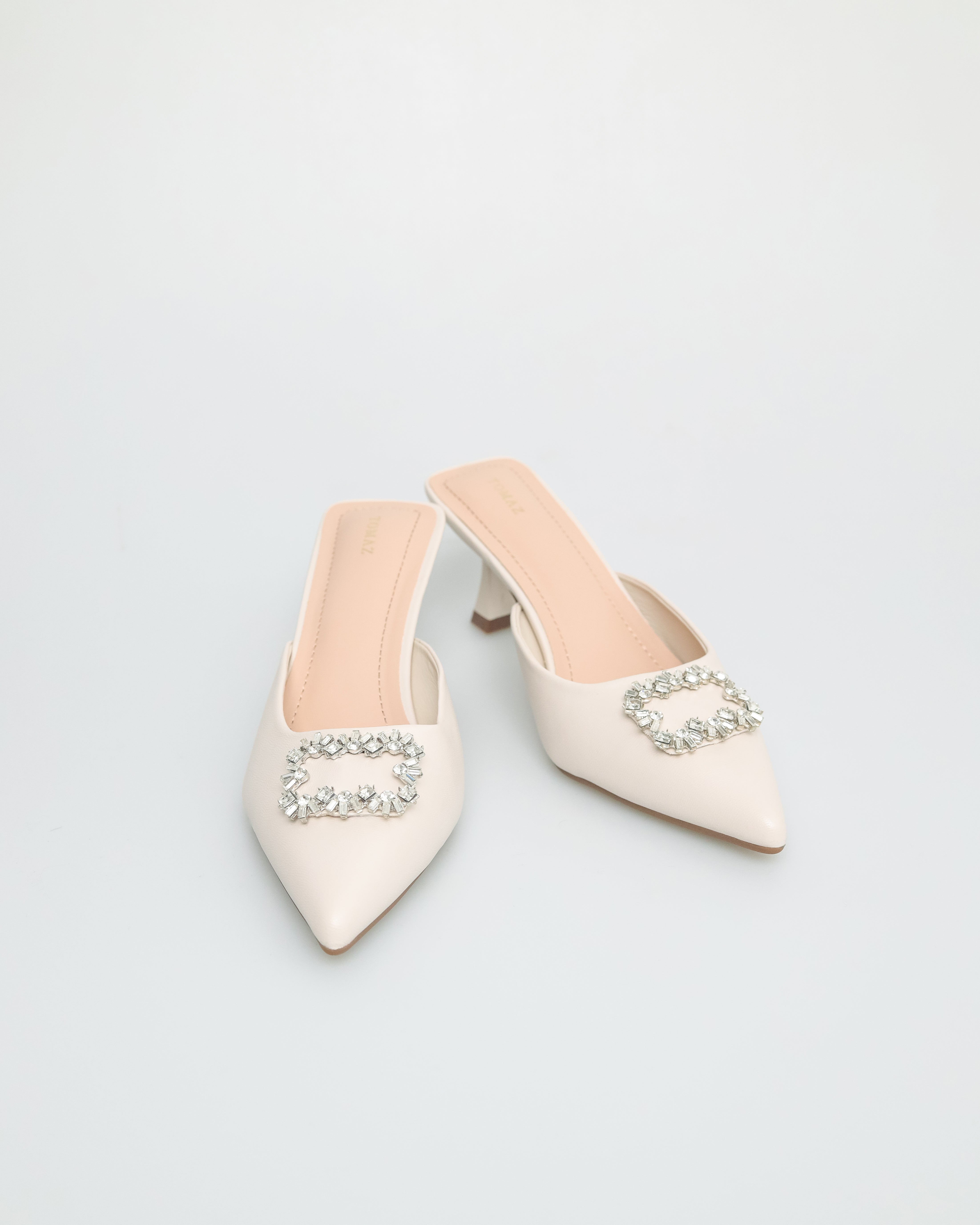 Tomaz NN308 Ladies Pointy Gem Heels (Cream)