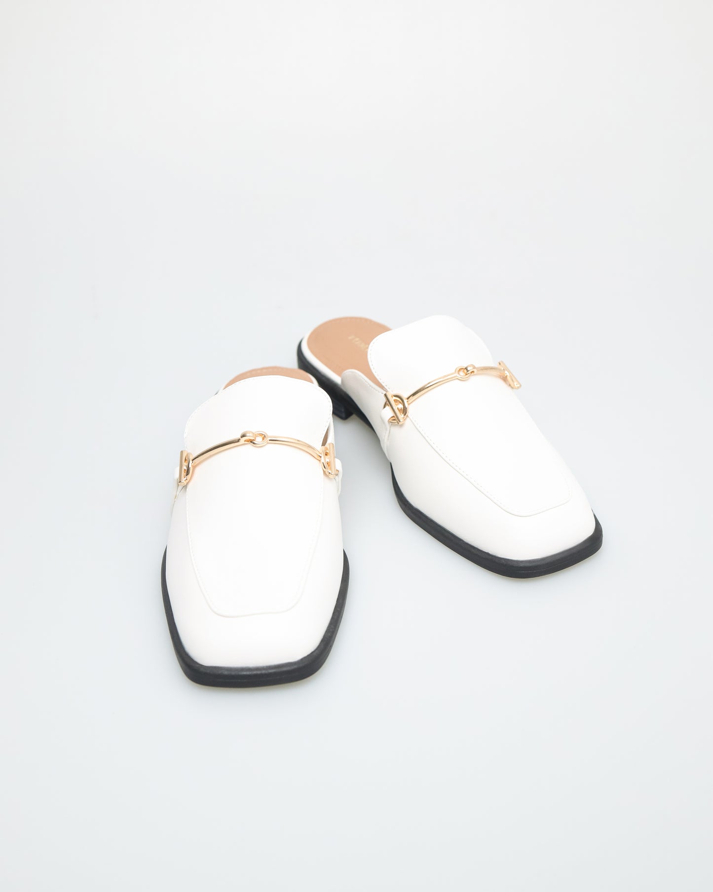 Tomaz FL061 Ladies Buckle Mules (White)