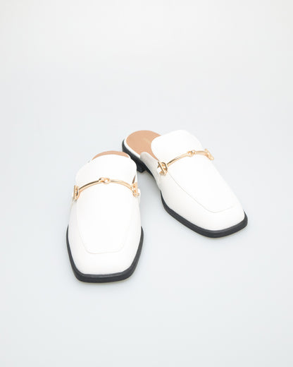 Tomaz FL061 Ladies Buckle Mules (White)