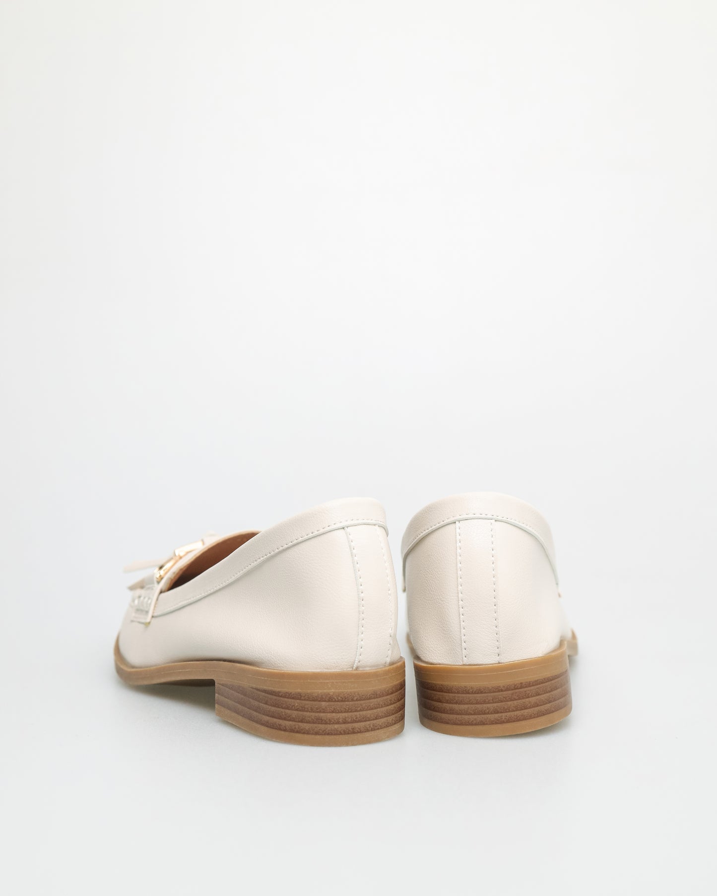 Tomaz FL062 Ladies Tassel Loafers (Cream)