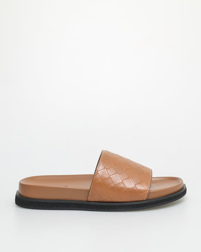 Tomaz C651 Men's Quilted Slide Sandal (Brown)