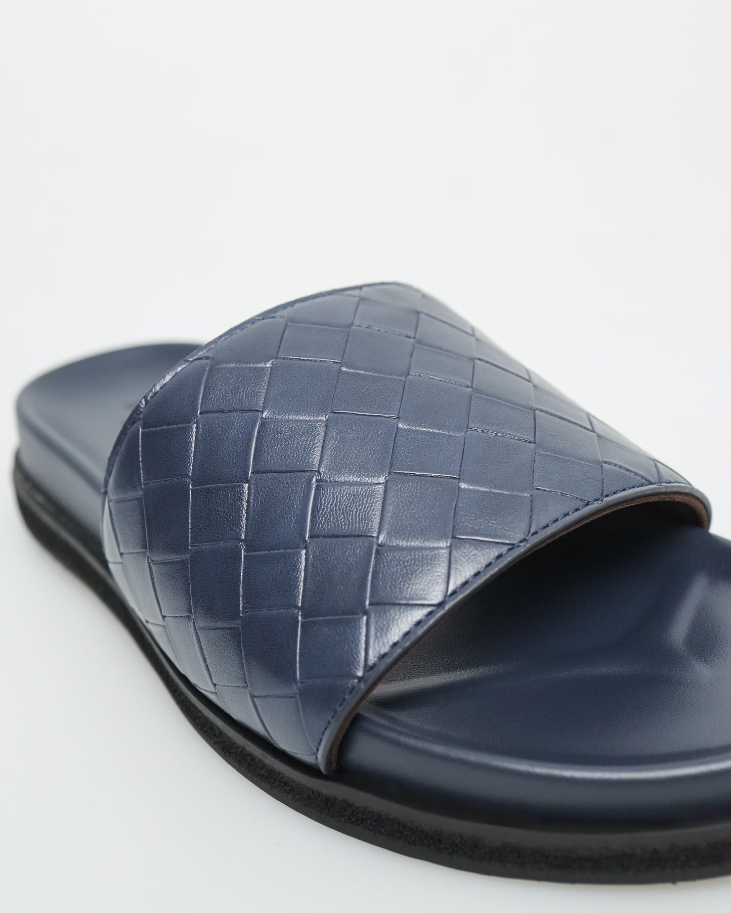 Tomaz C651 Men's Quilted Slide Sandal (Navy)