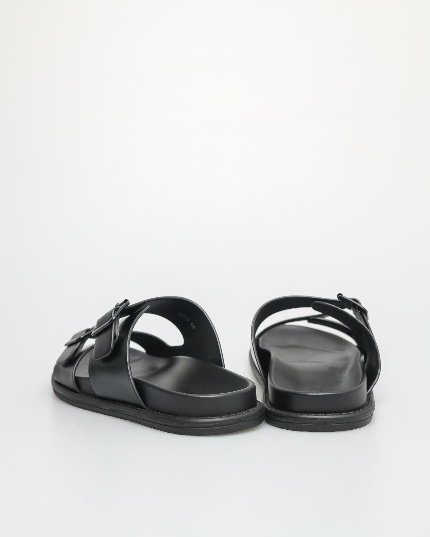 Tomaz C670 Men's Urban Ease Sandal (Black)