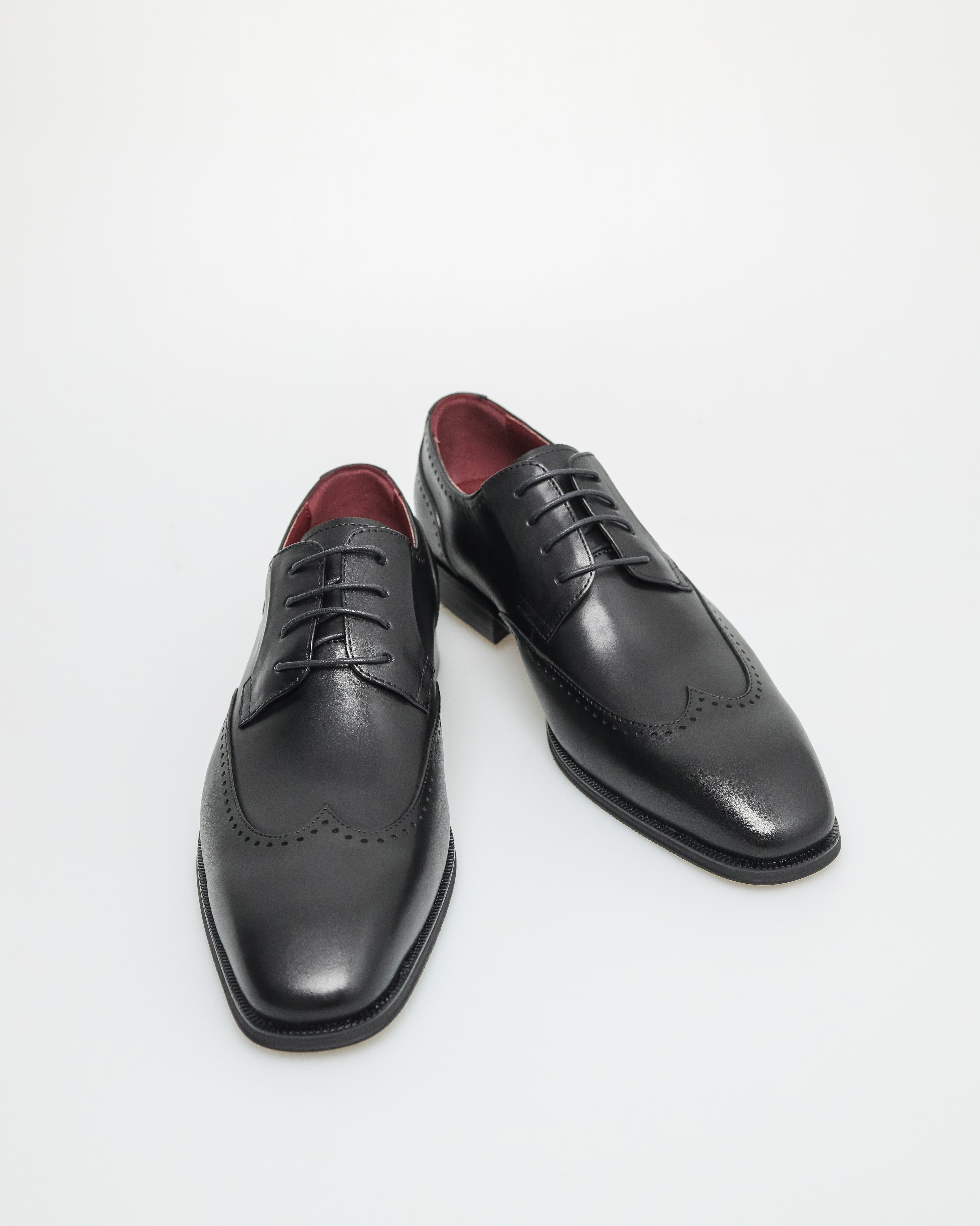 Tomaz HF080 Men's Refined Brogue Derby (Black)