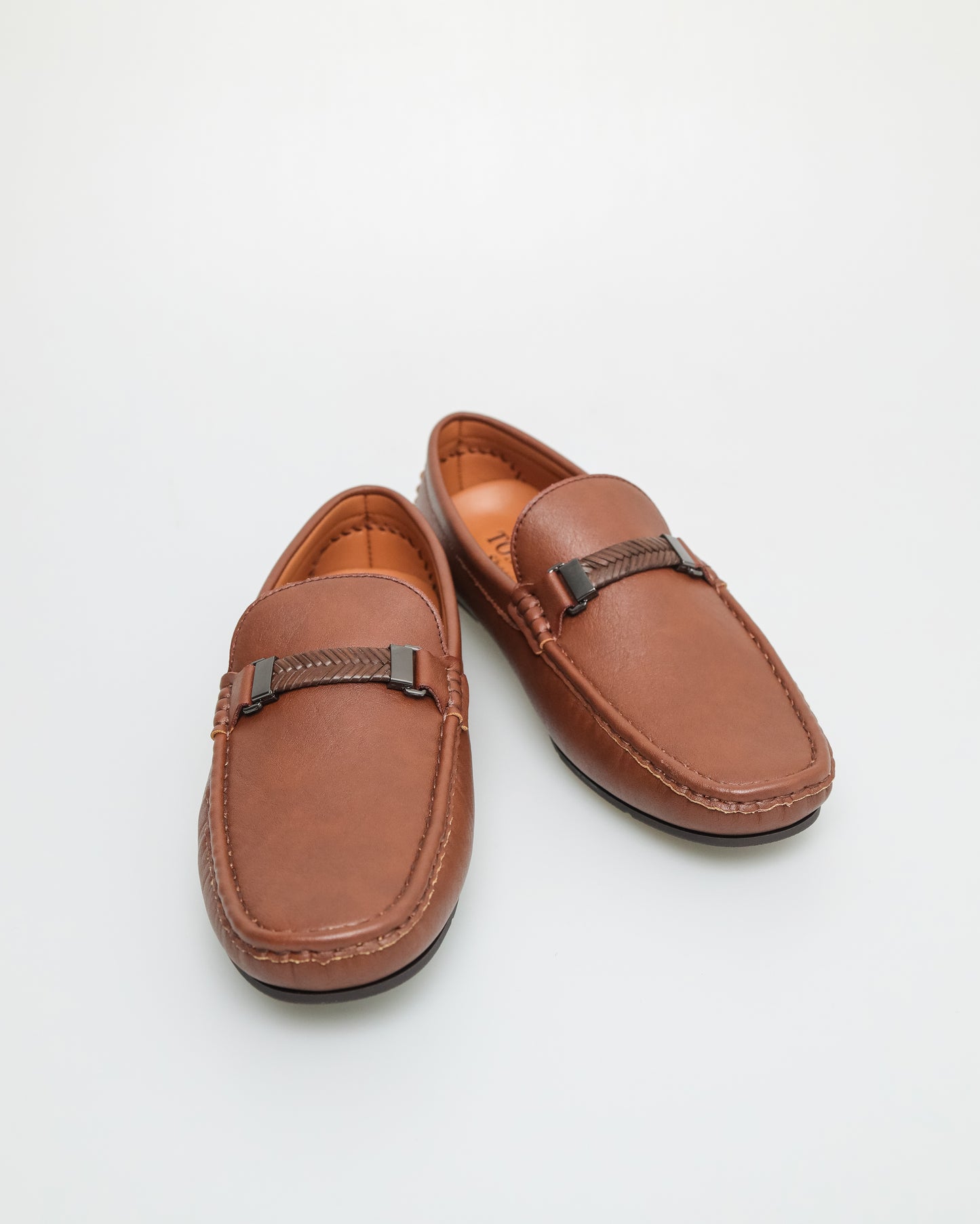 Tomaz C495 Men's Buckle Moccasins (Brown)