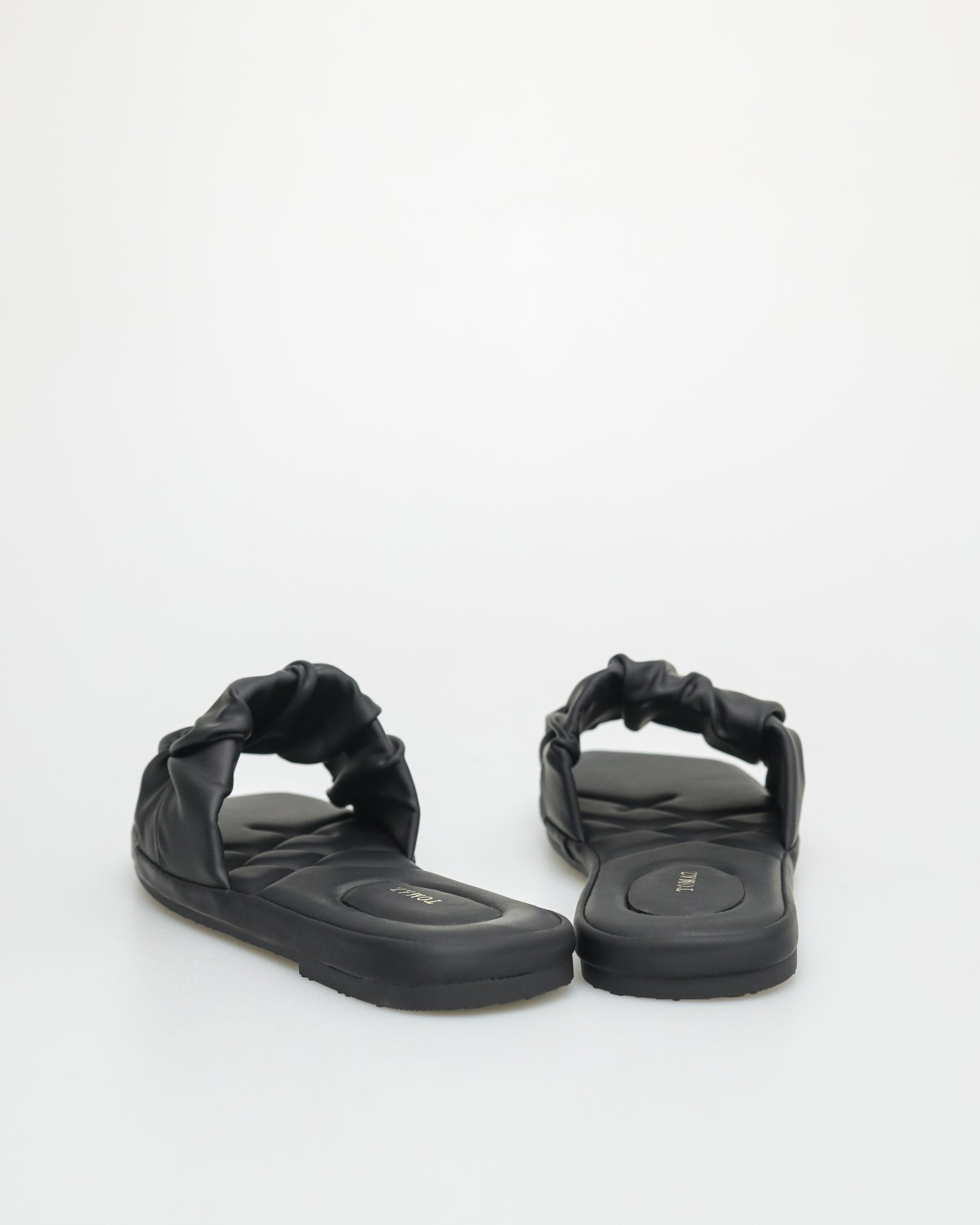 Tomaz NN218 Ladies Scrunchie Sandals (Black)