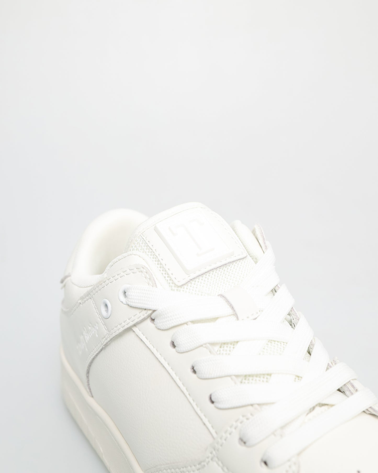 Tomaz TBB025L Ladies Sneaker (White)