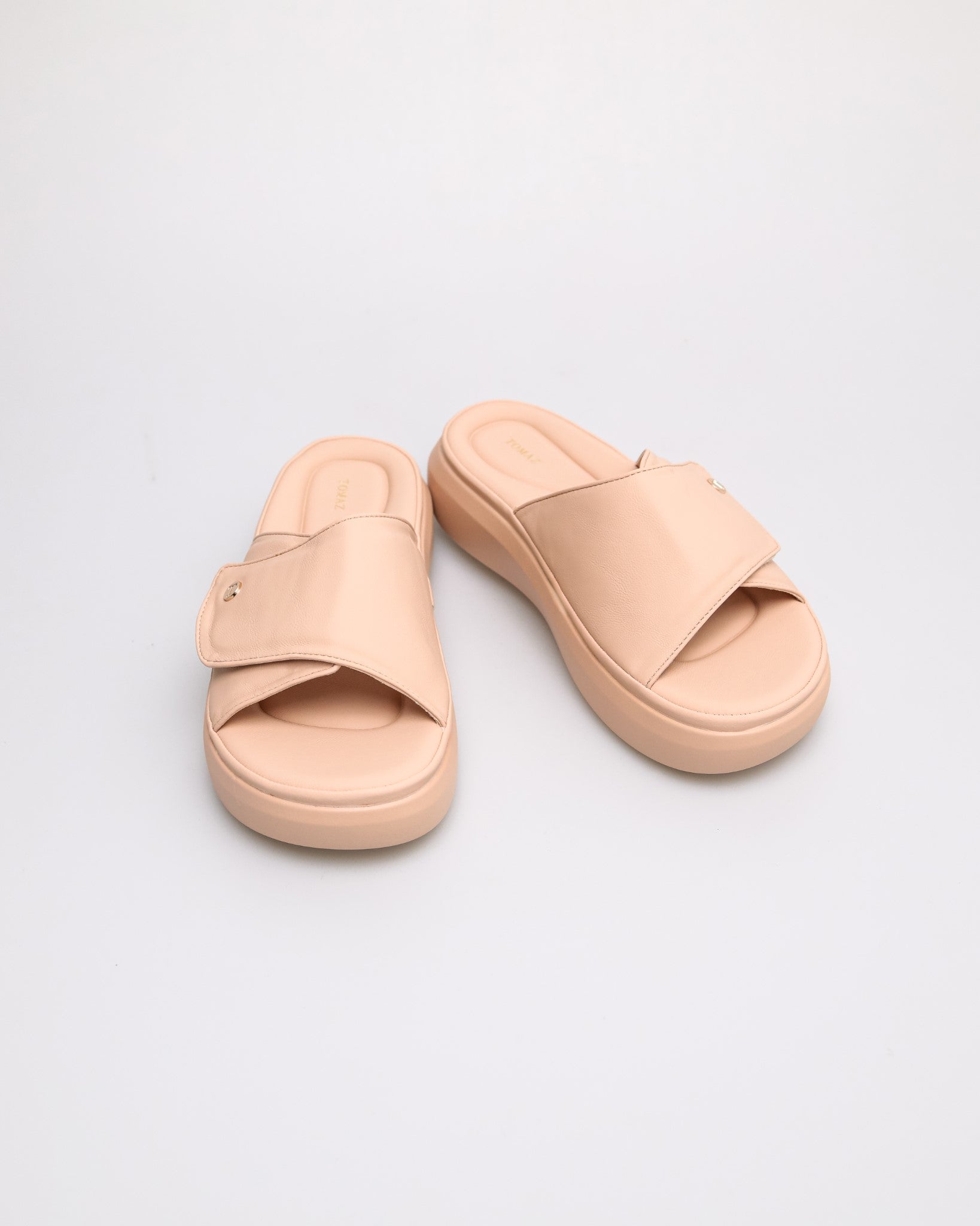 #color_beige