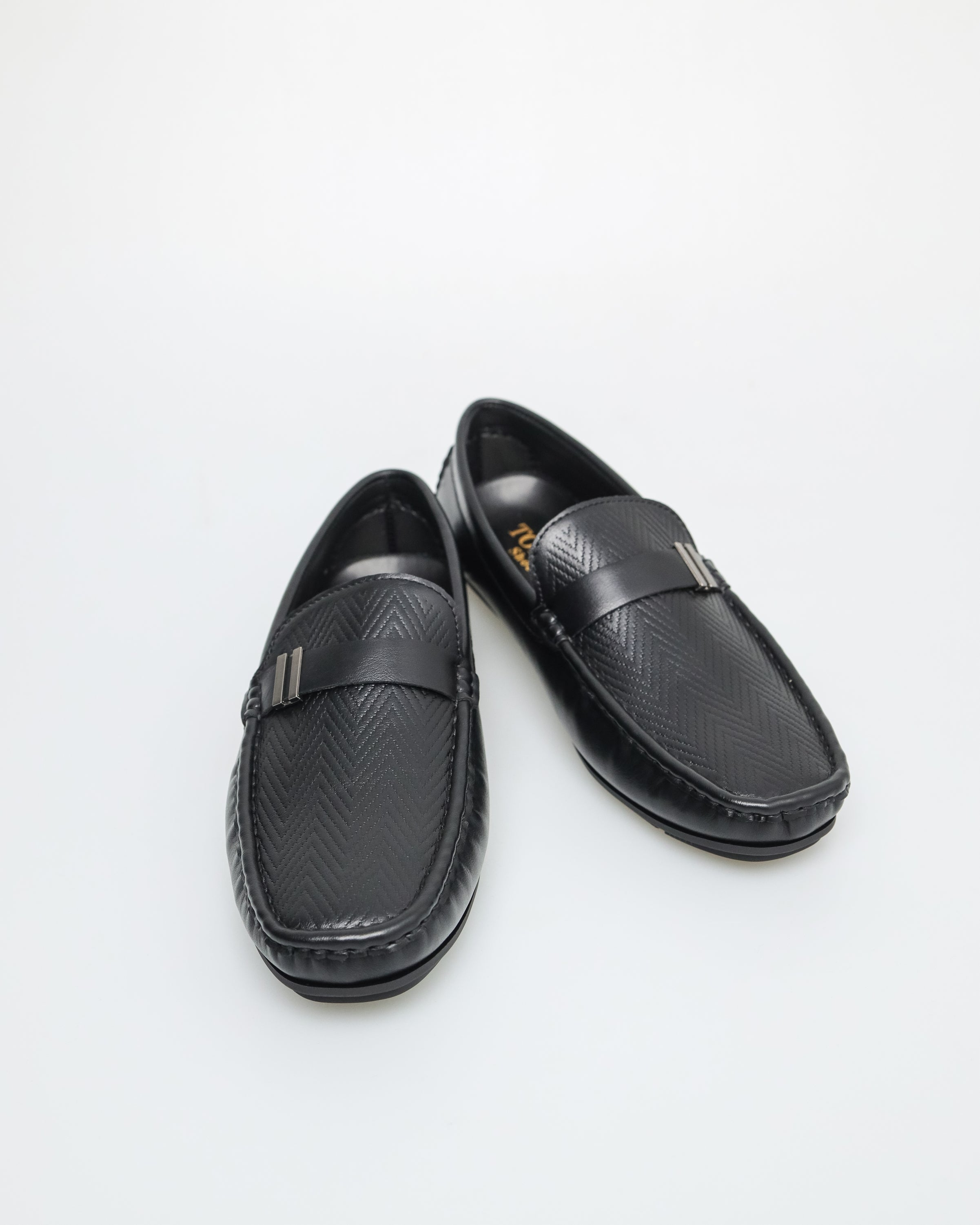 Tomaz C614 Men's Elite Buckle Moccasins (Black)