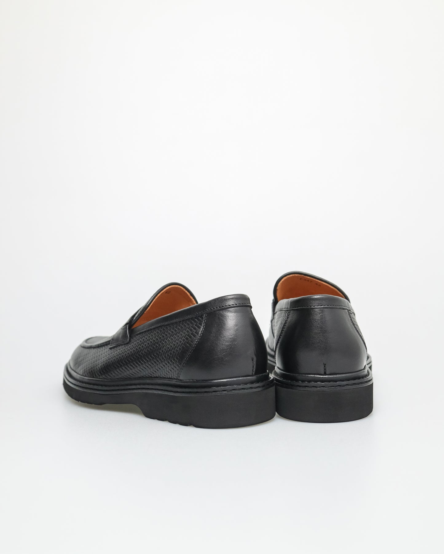 Tomaz F347 Men's Penny Loafer (Black)