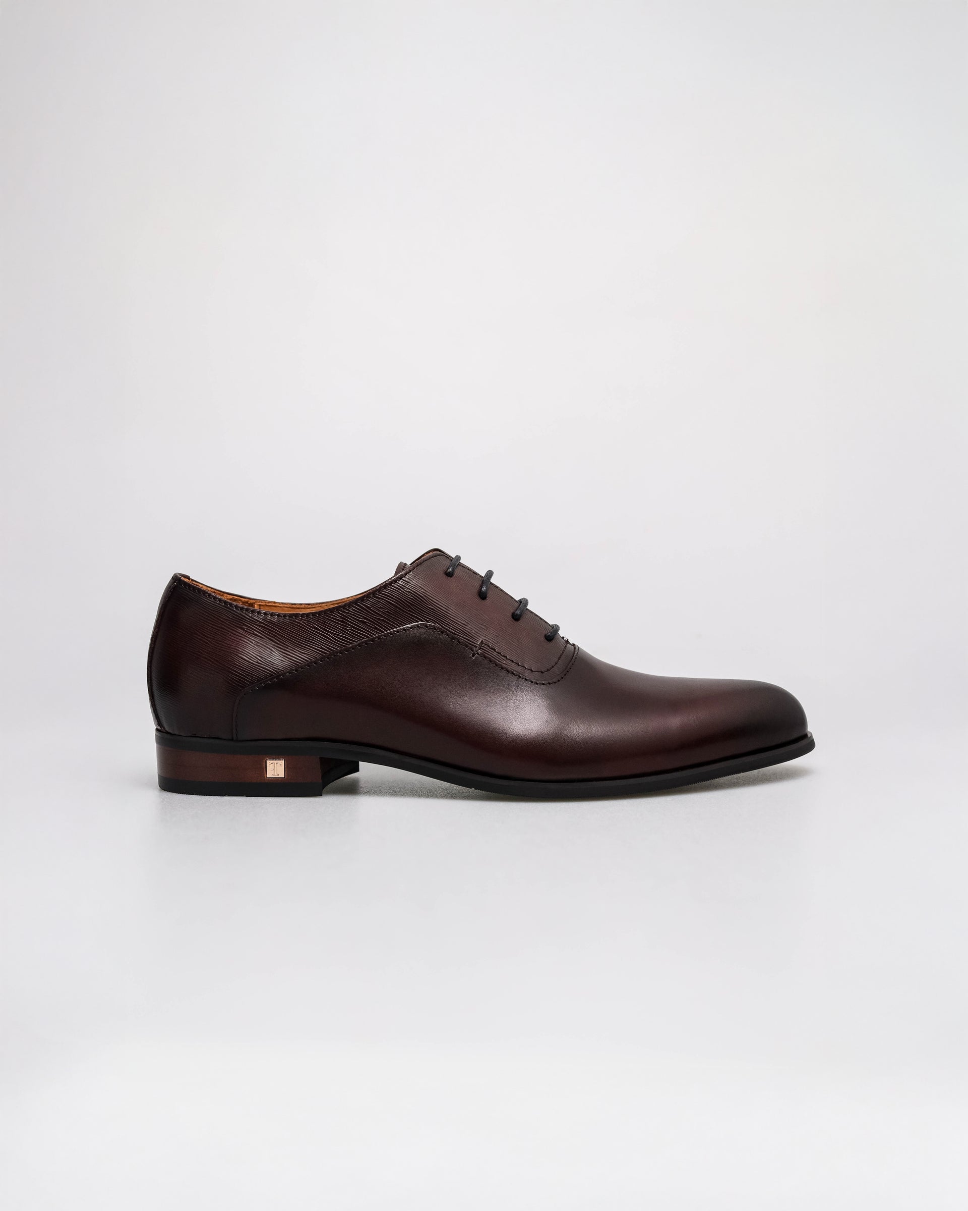 Tomaz F339 Men's Oxford