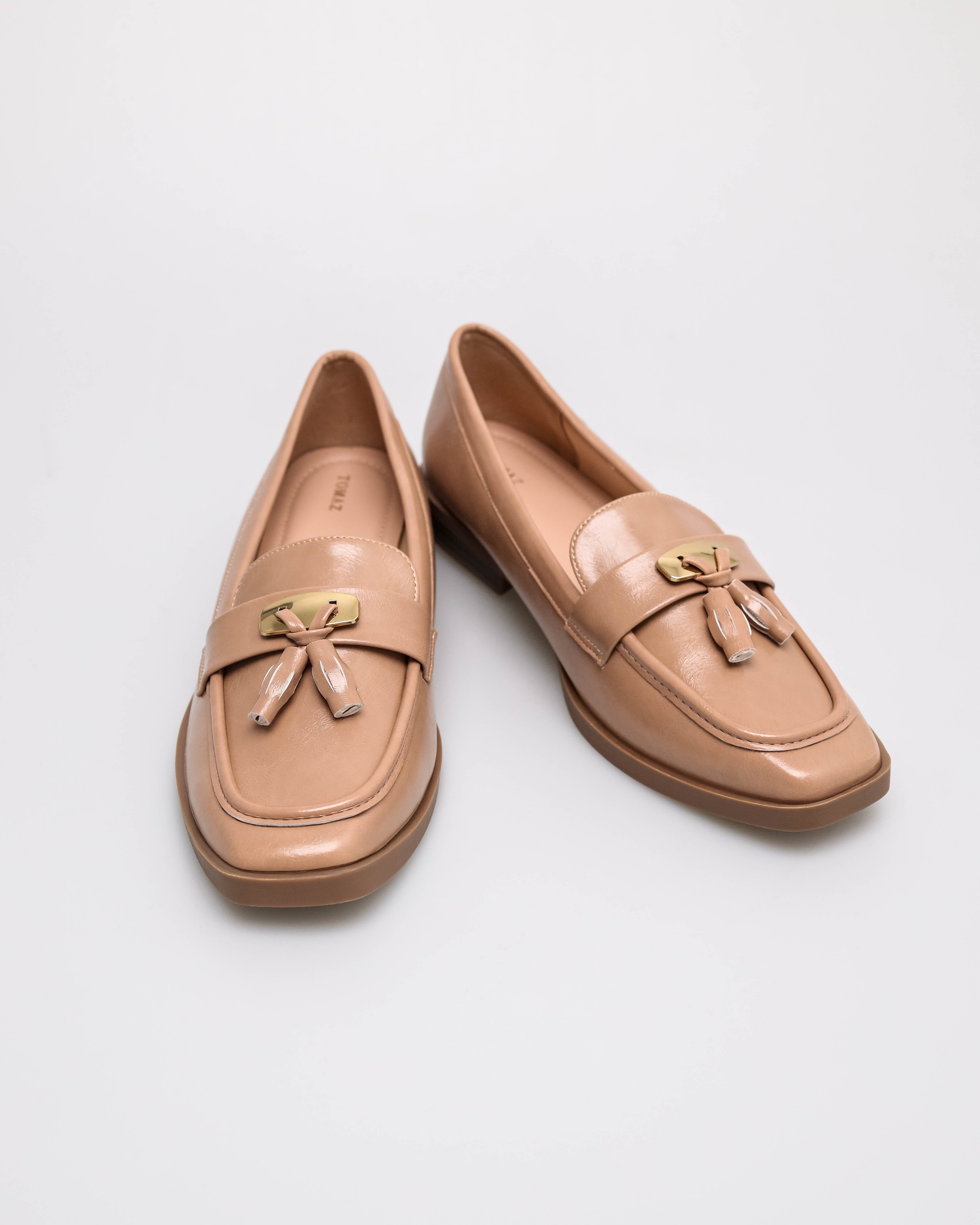 #color_khaki