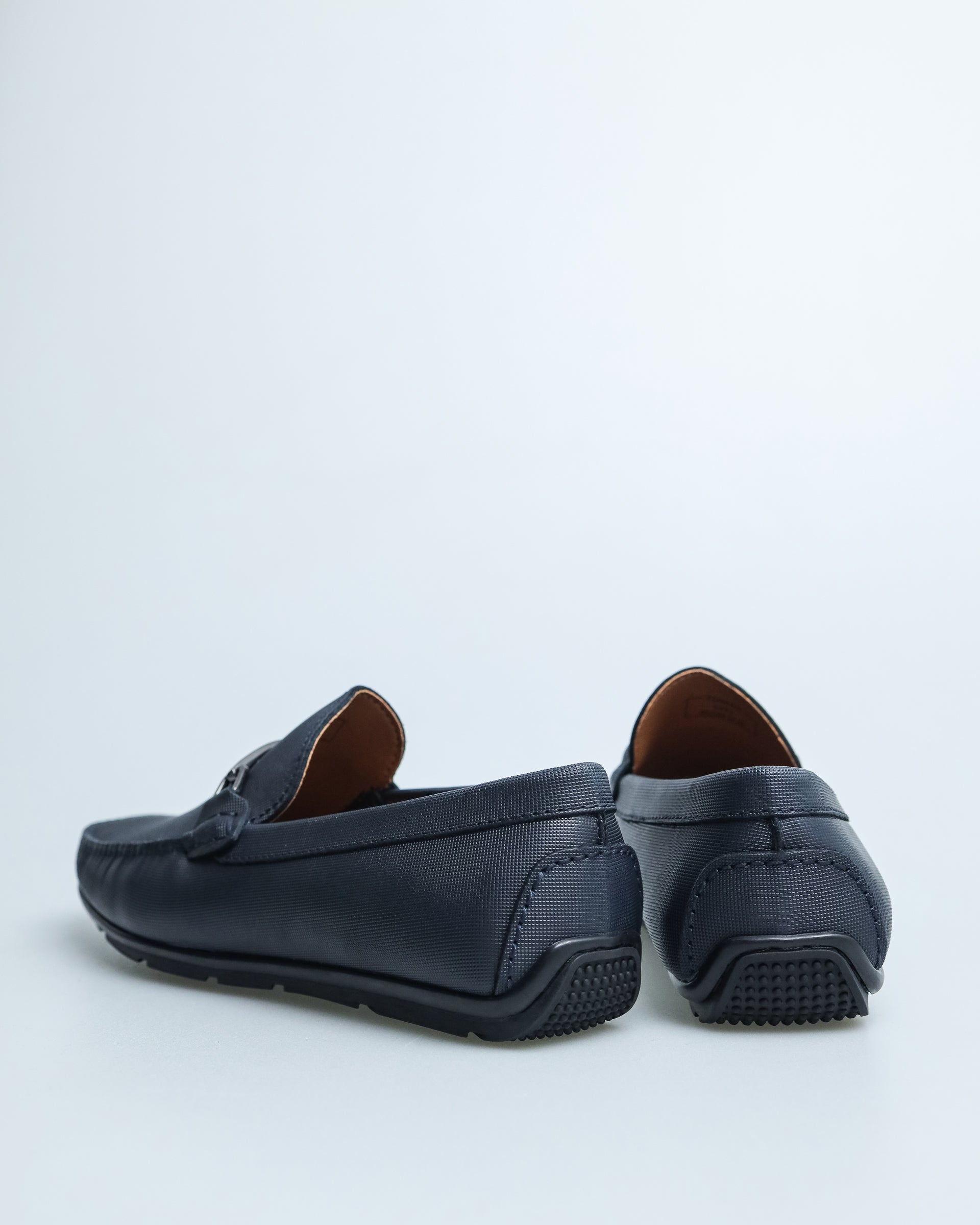 Tomaz C491 Men's Buckle Moccasins (Navy)