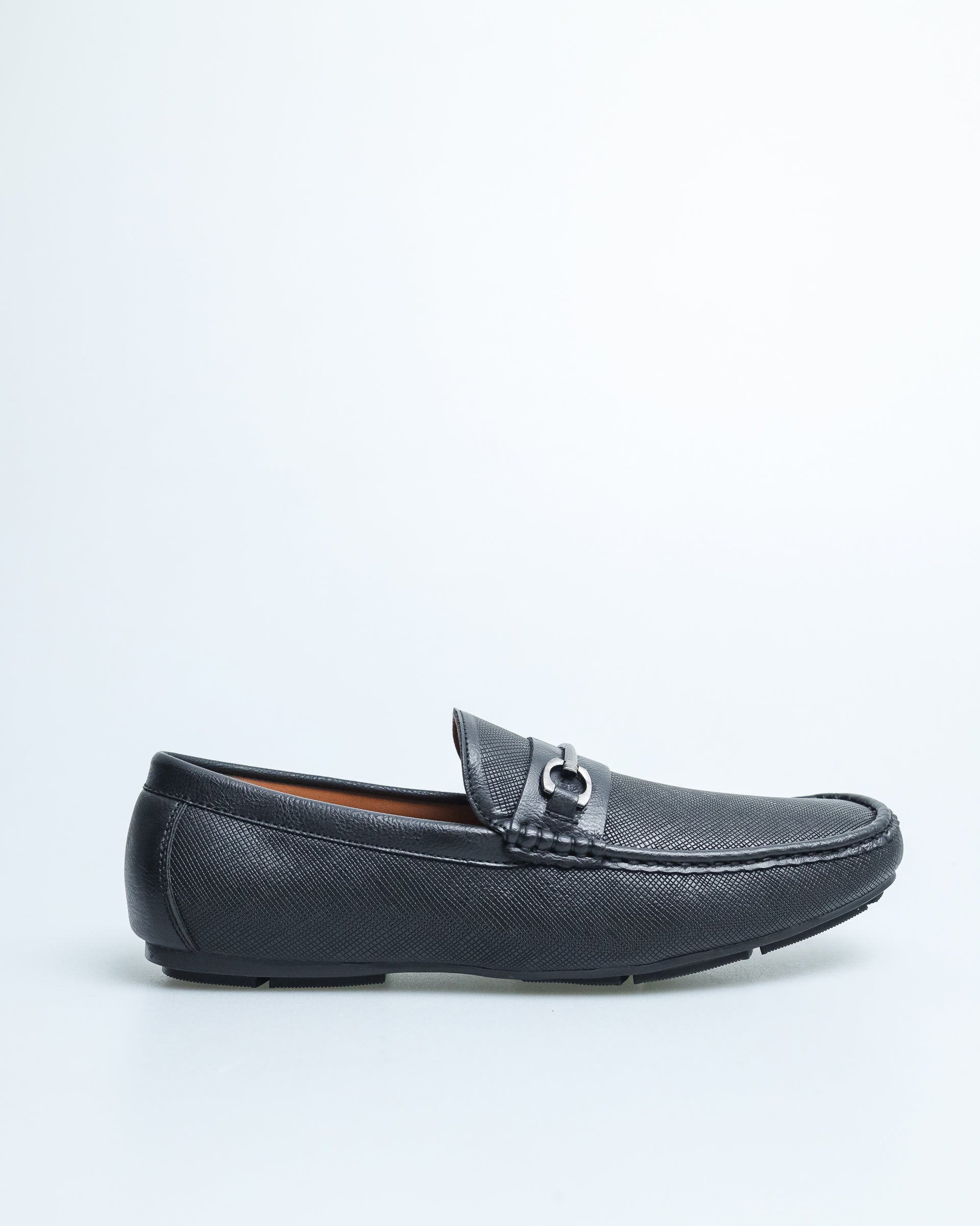 Tomaz C479 Men's Buckle Moccasins (Black)