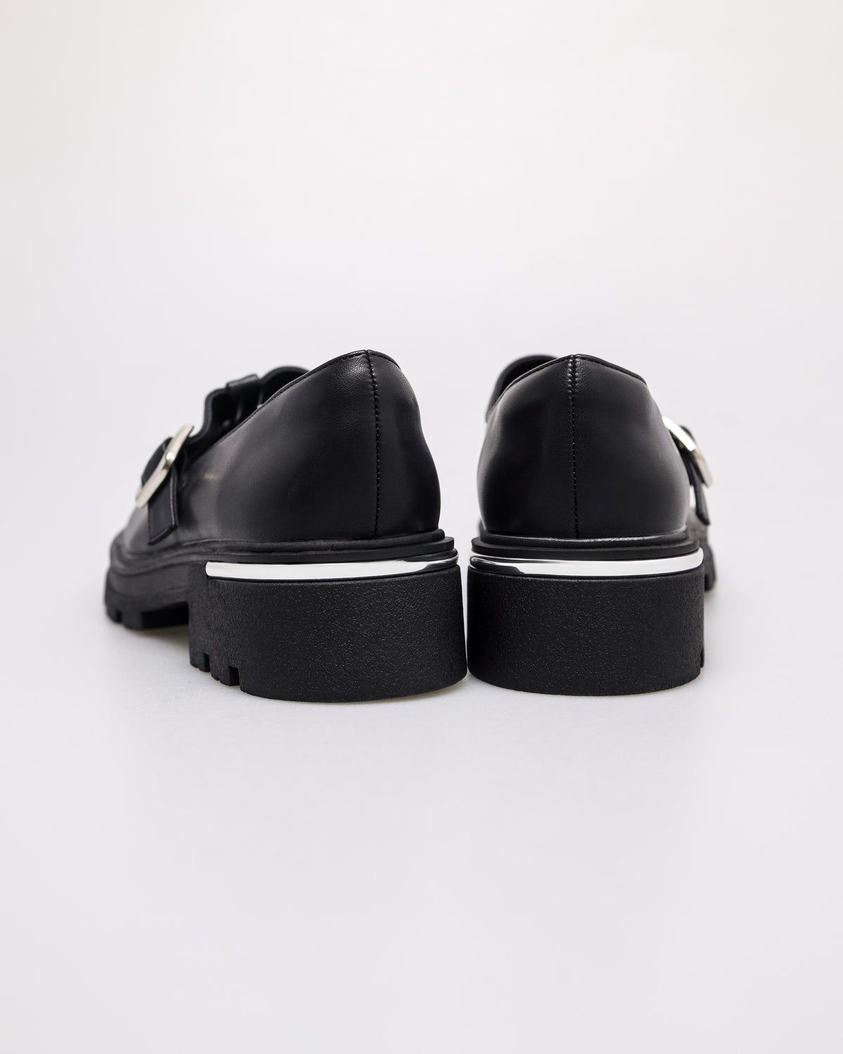 #color_black pu