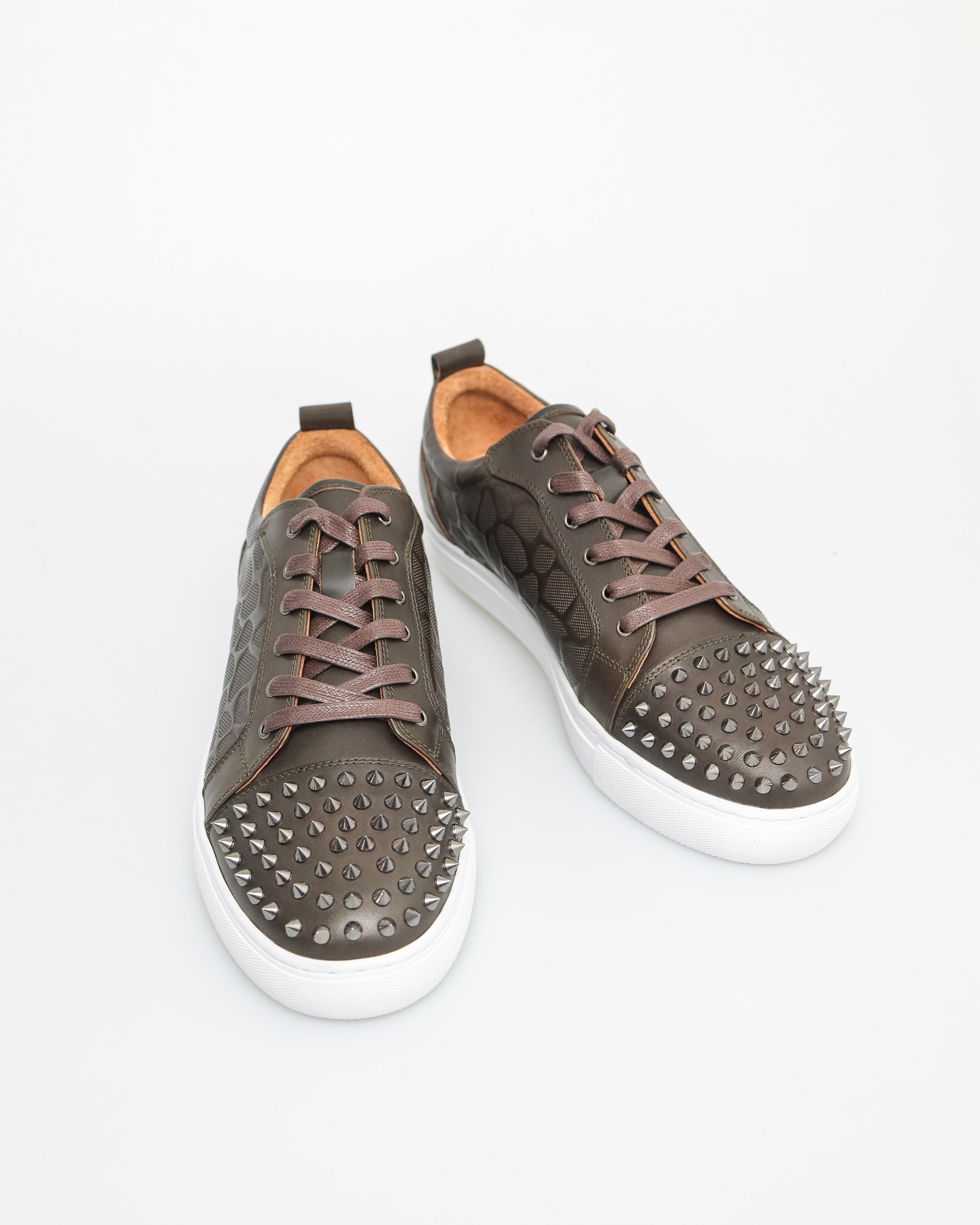 Tomaz C558 Men's Savanna Spikes Sneaker (Olive)