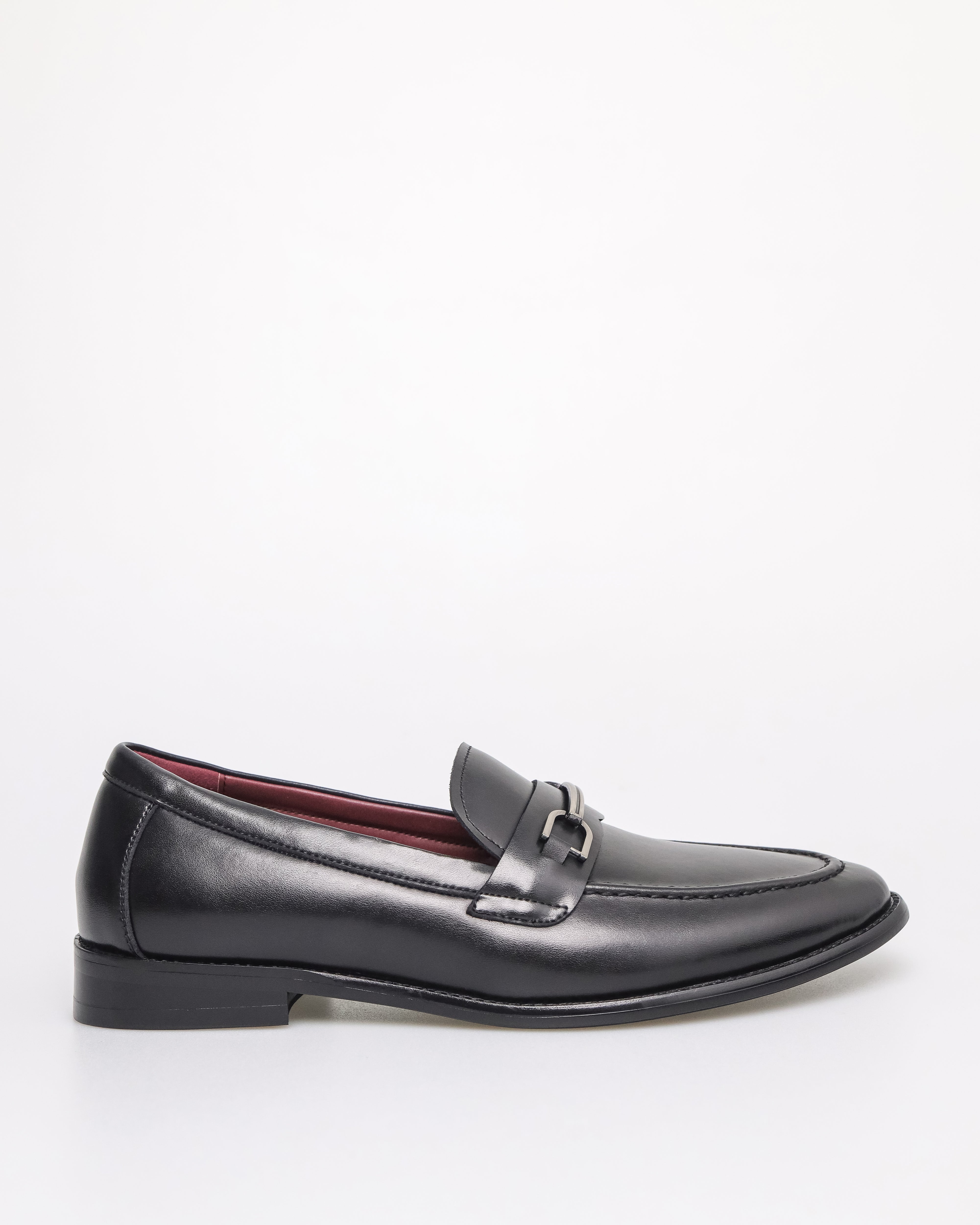 Tomaz HF099 Men's Explorer’s Buckle Loafer (Black)